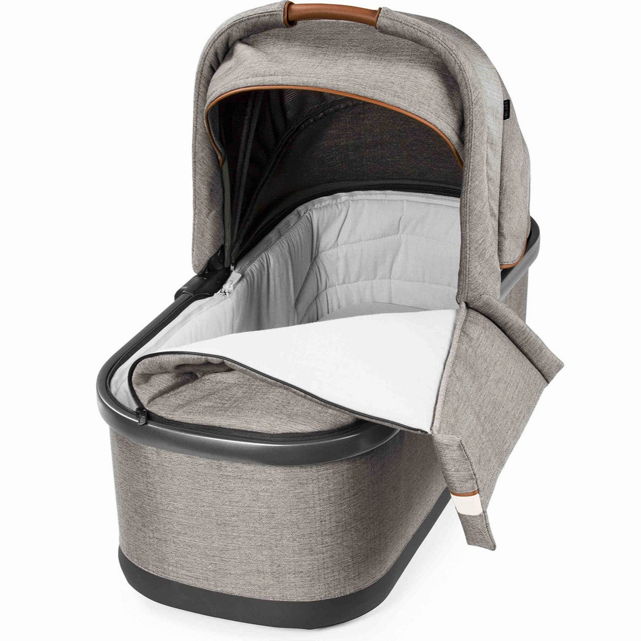 Agio by Peg Perego Z4 Bassinet with Home Stand