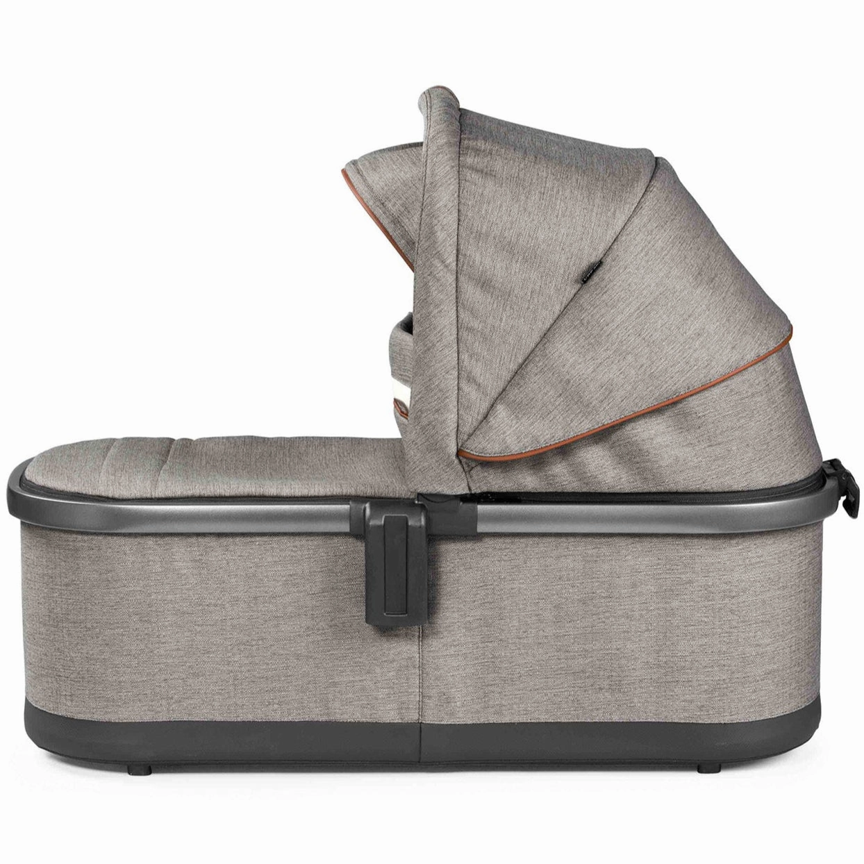 Agio by Peg Perego Z4 Bassinet with Home Stand