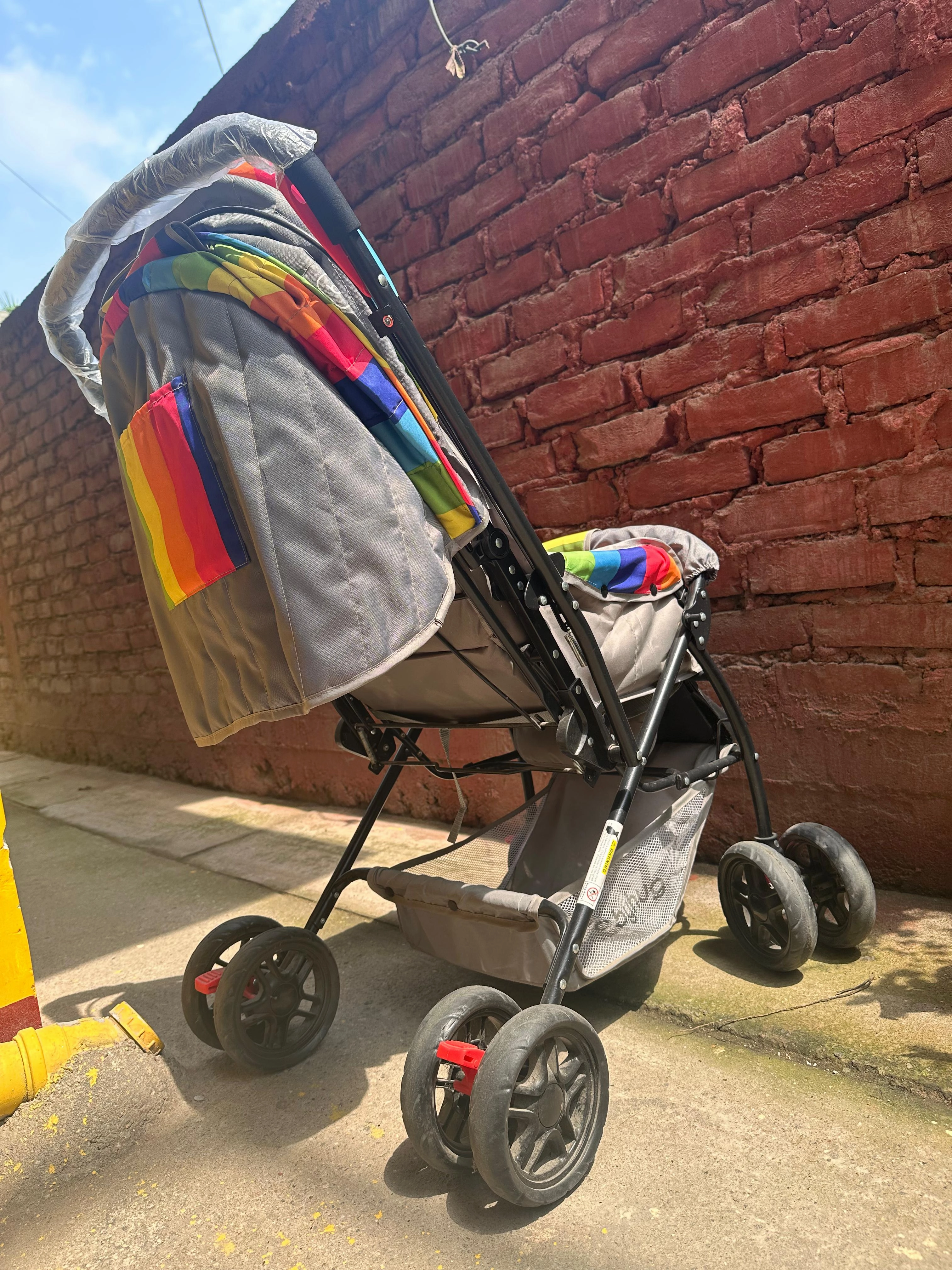 BABYHUG Cozy Cosmo  Stroller/Pram