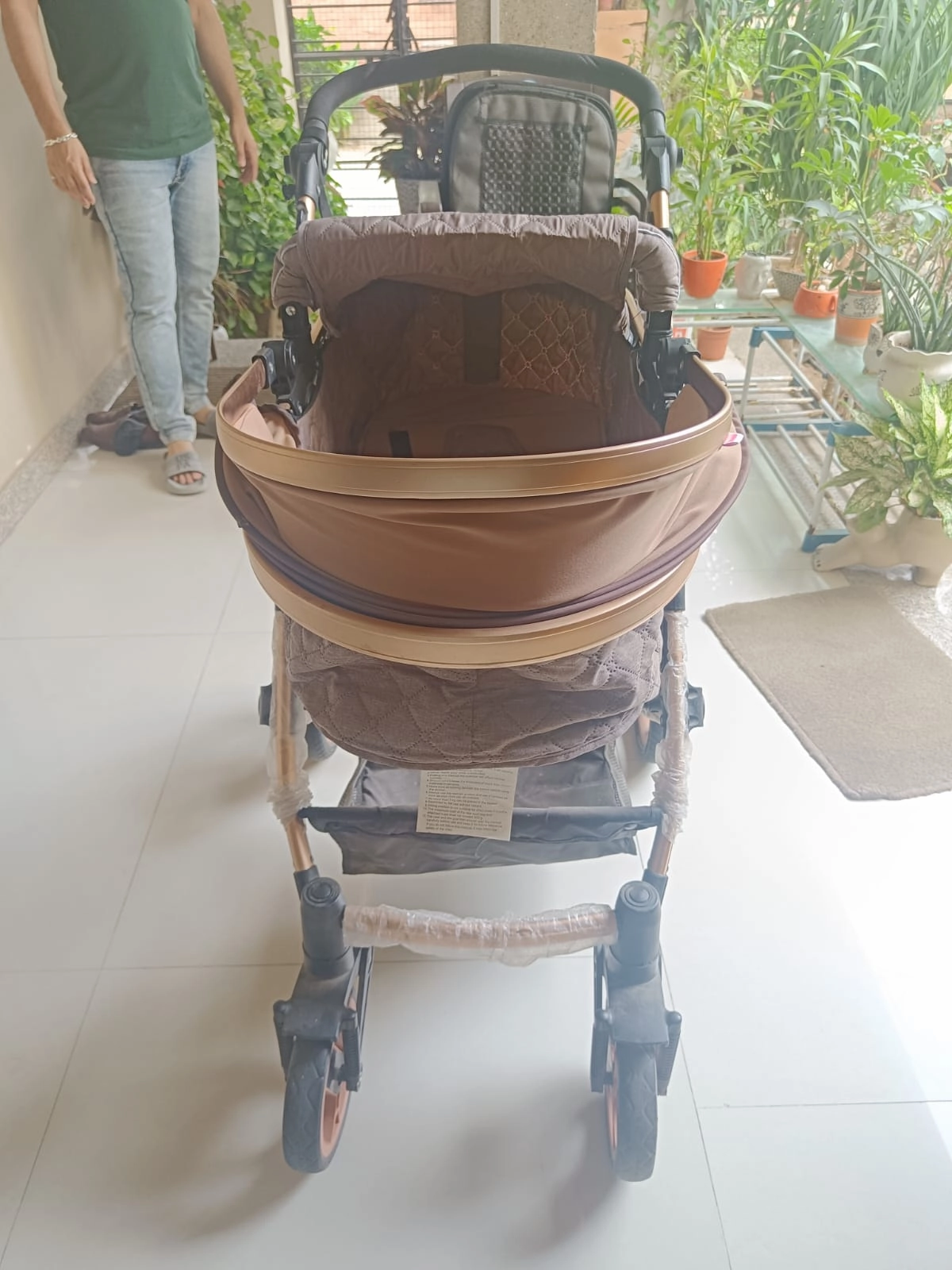 BABYHUG Majestic Stroller/Pram Cum Carry Cot with Canopy - Beige