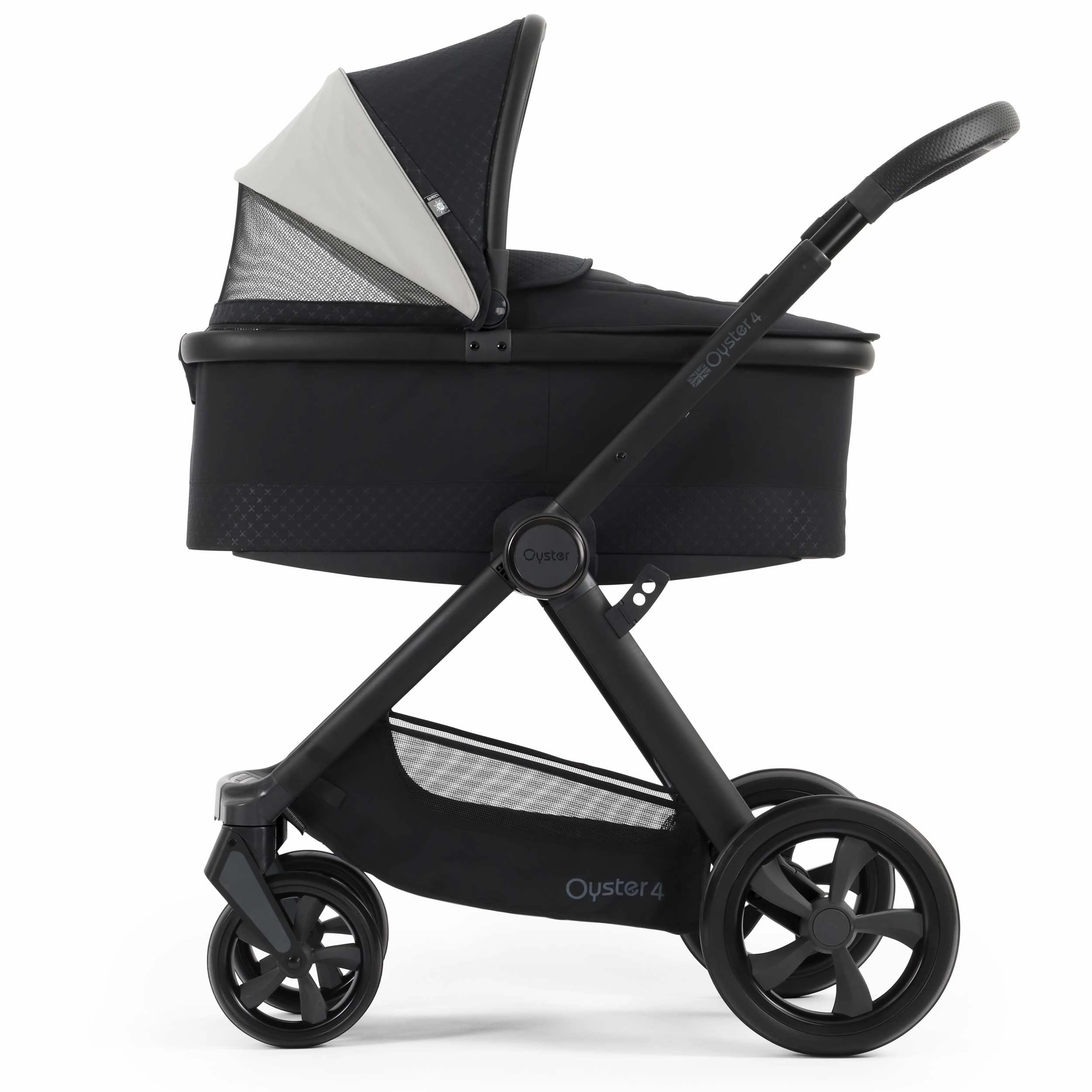 BabyStyle Oyster 4 Essential Bundle - Raven