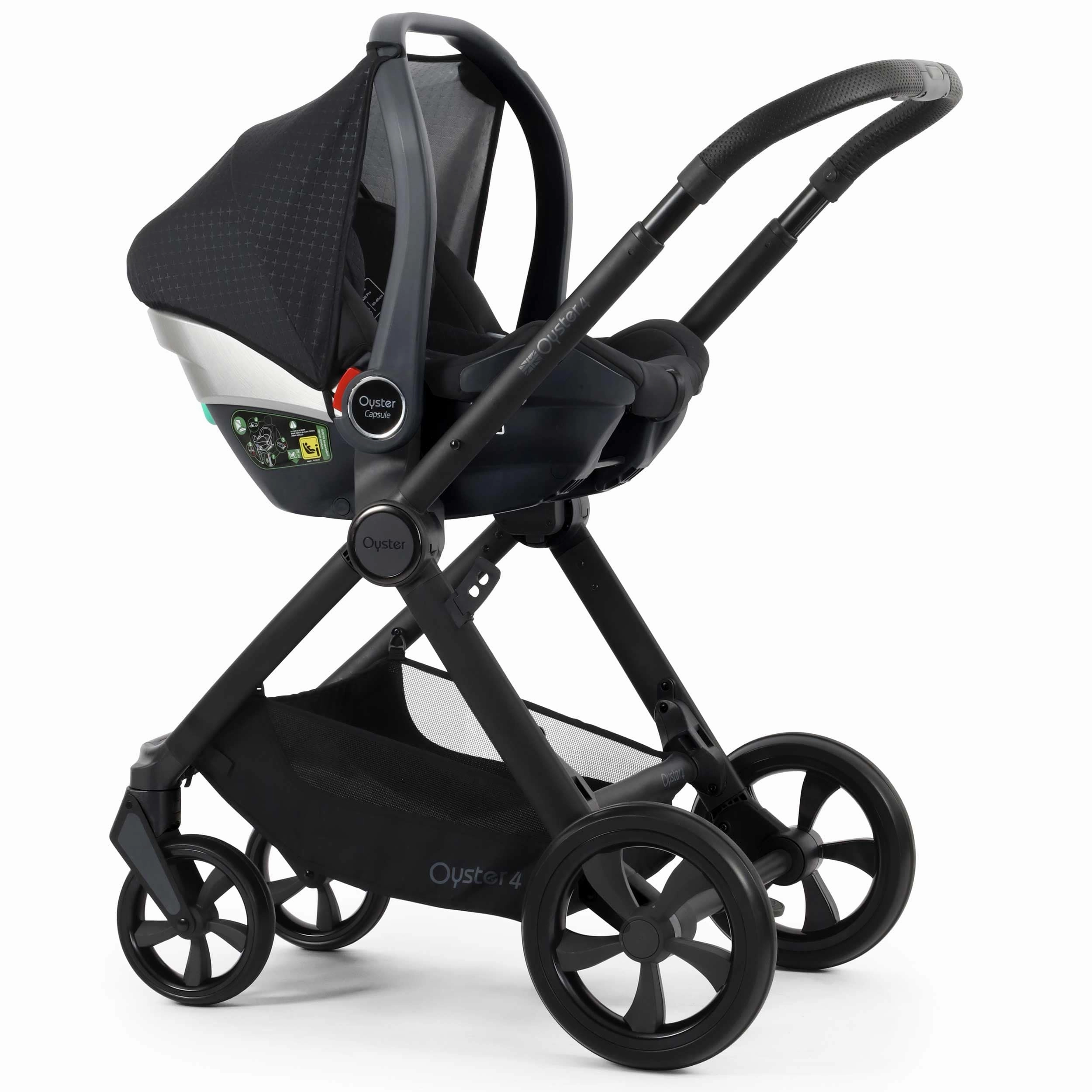 BabyStyle Oyster 4 Essential Bundle - Raven