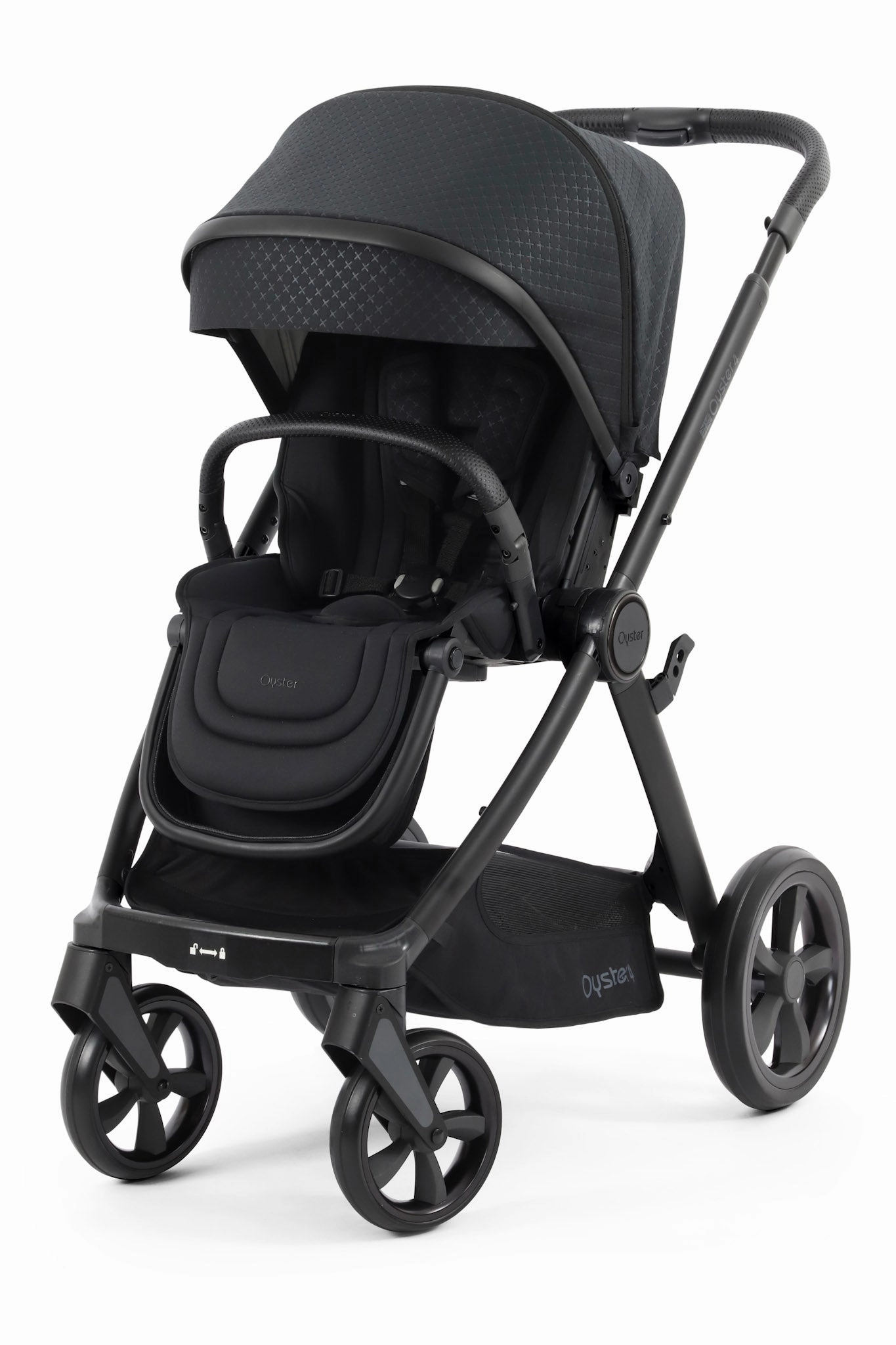 Babystyle Oyster 4 Essential Travel & Nursery Bundle