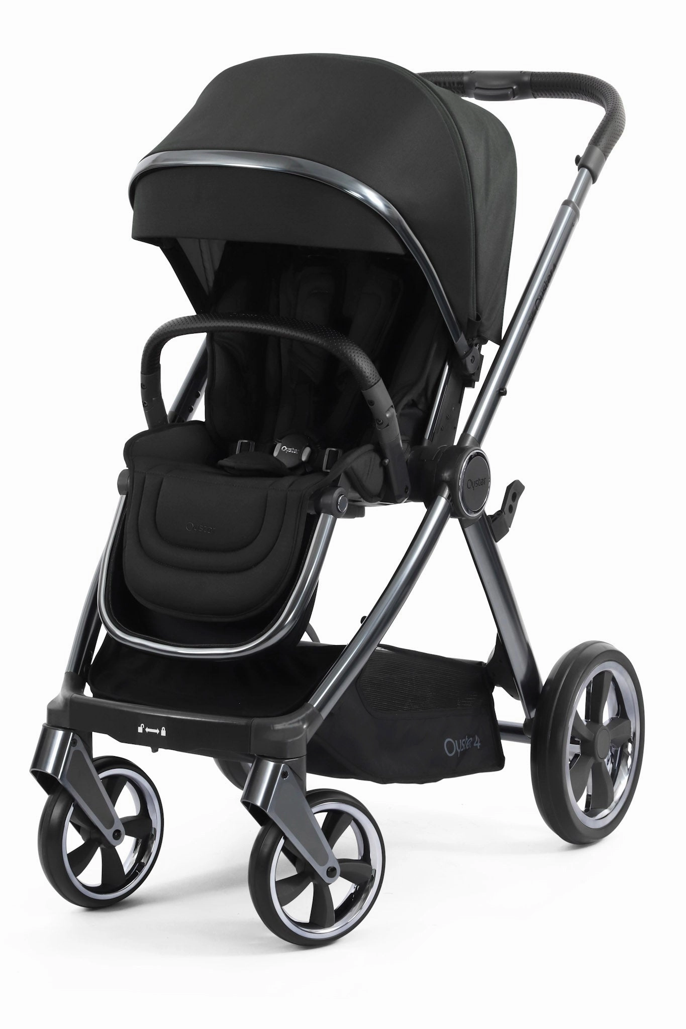 Babystyle Oyster 4 Essential Travel & Nursery Bundle