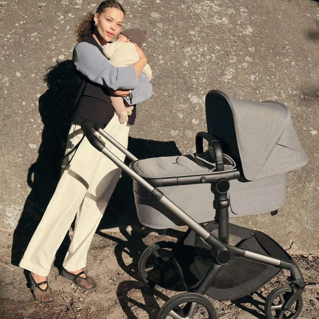 Bugaboo Fox 5 Renew Ultimate Newborn Bundle - Moon Grey