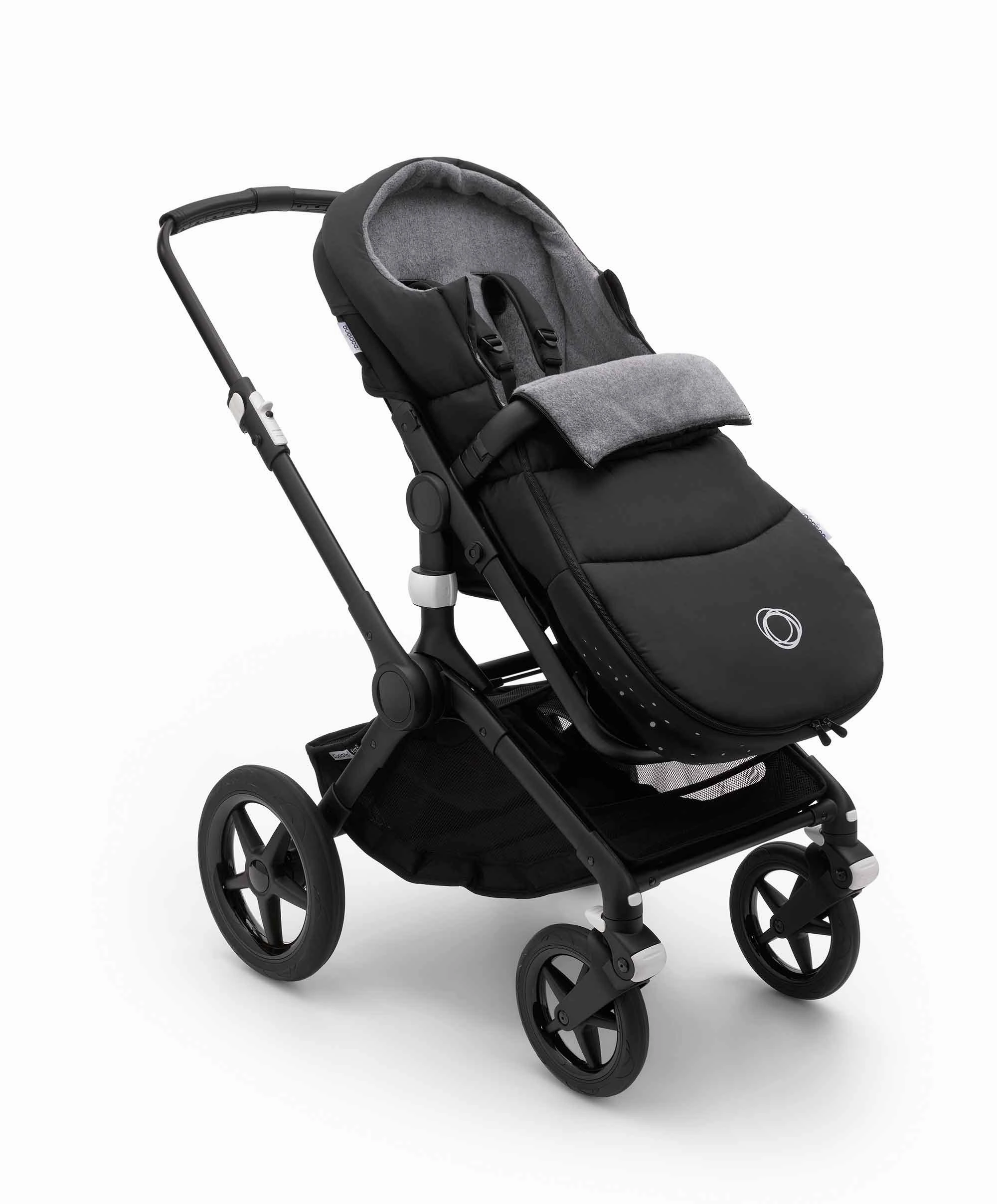 Bugaboo Donkey 5 Mono Complete Pushchair Ultimate Bundle with Cloud T Car Seat & Base - Black
