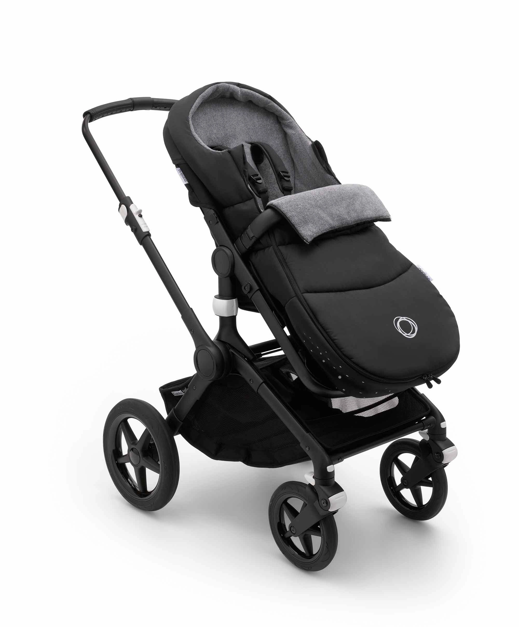 Bugaboo Donkey 5 Mono Complete Pushchair Ultimate Bundle with Maxi-Cosi Pebble 360 Pro Car Seat & Base - Black
