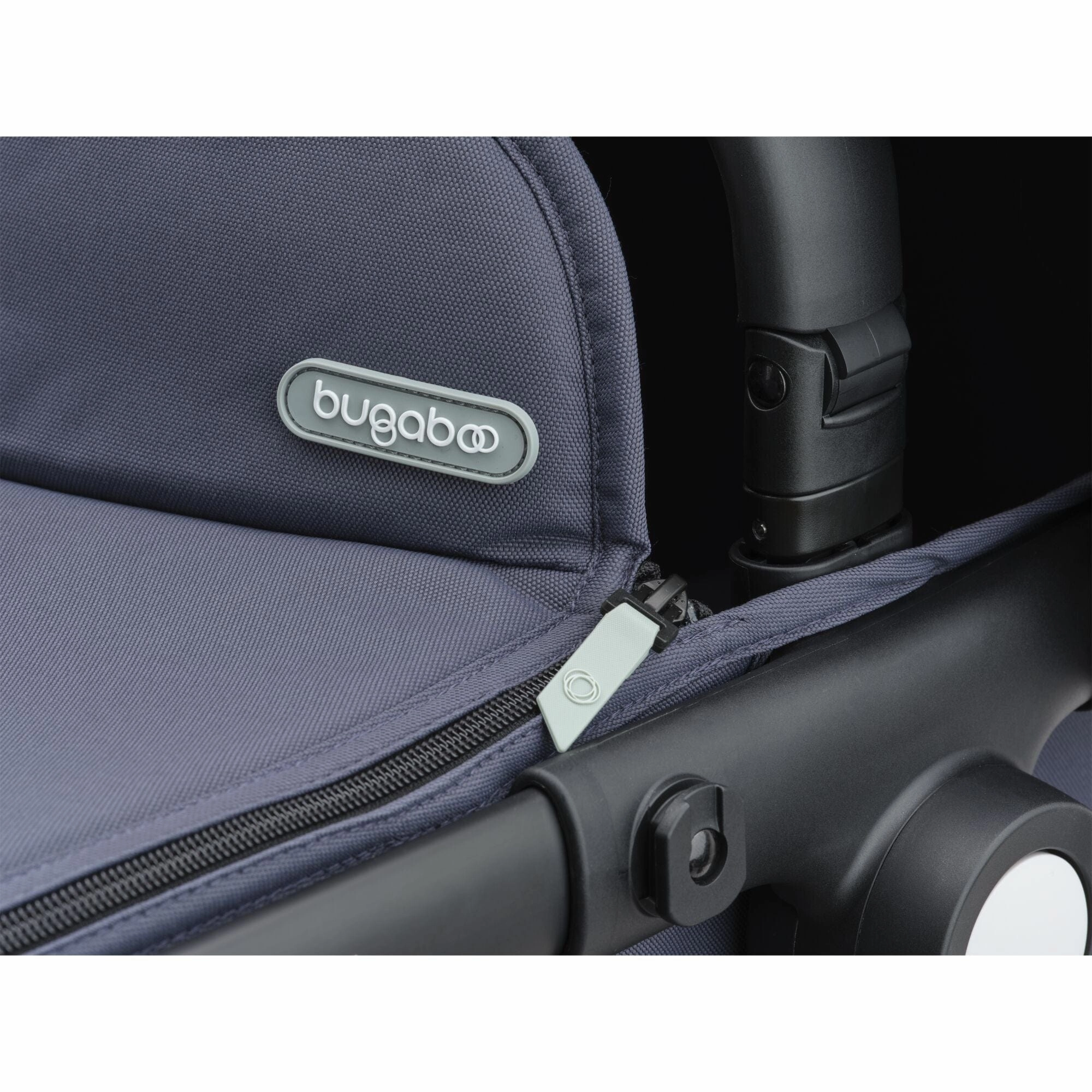 Bugaboo Fox Cub Essential Bundle - Black/Stormy Blue
