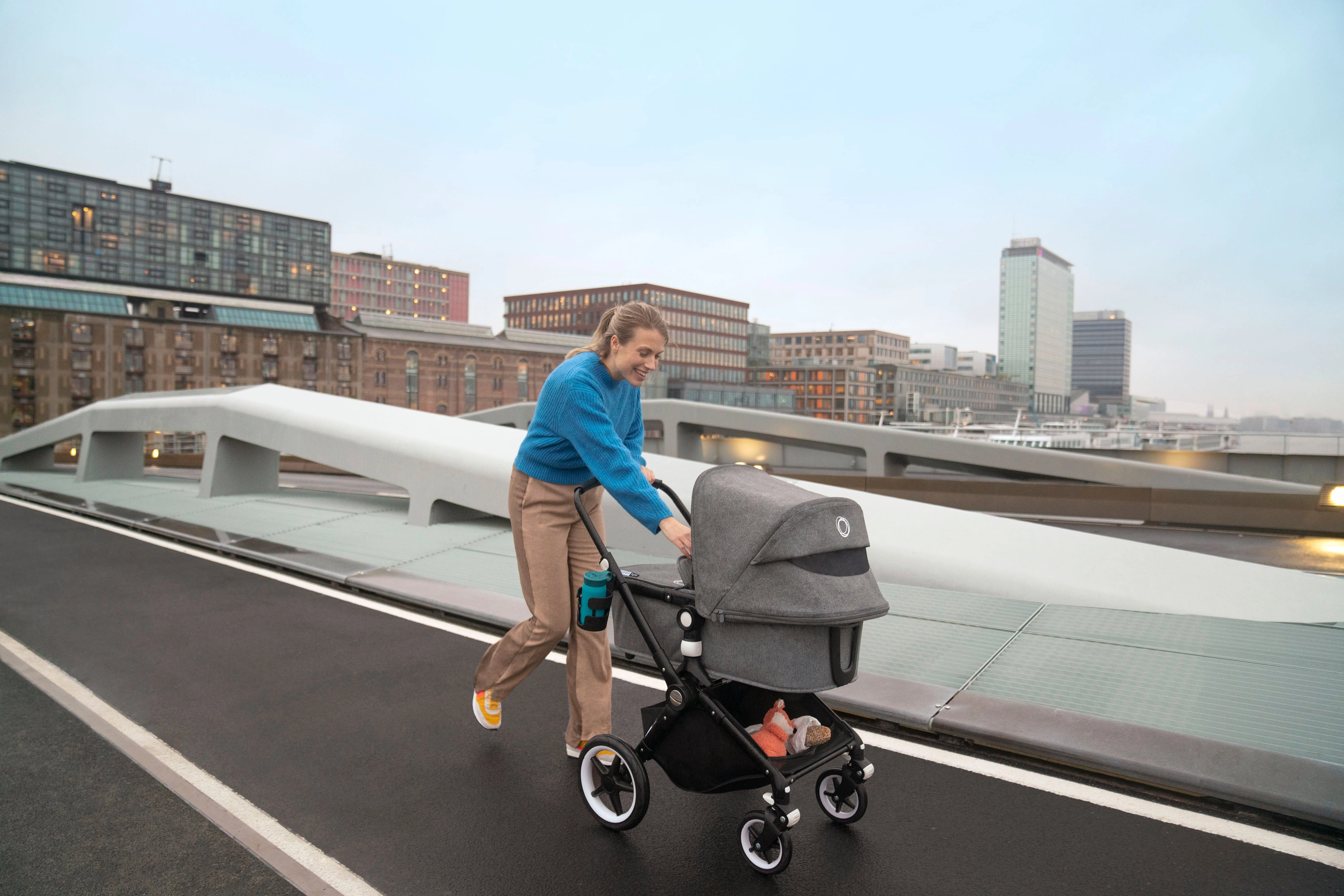 Bugaboo Lynx Stroller: Lightest Full-Size Stroller