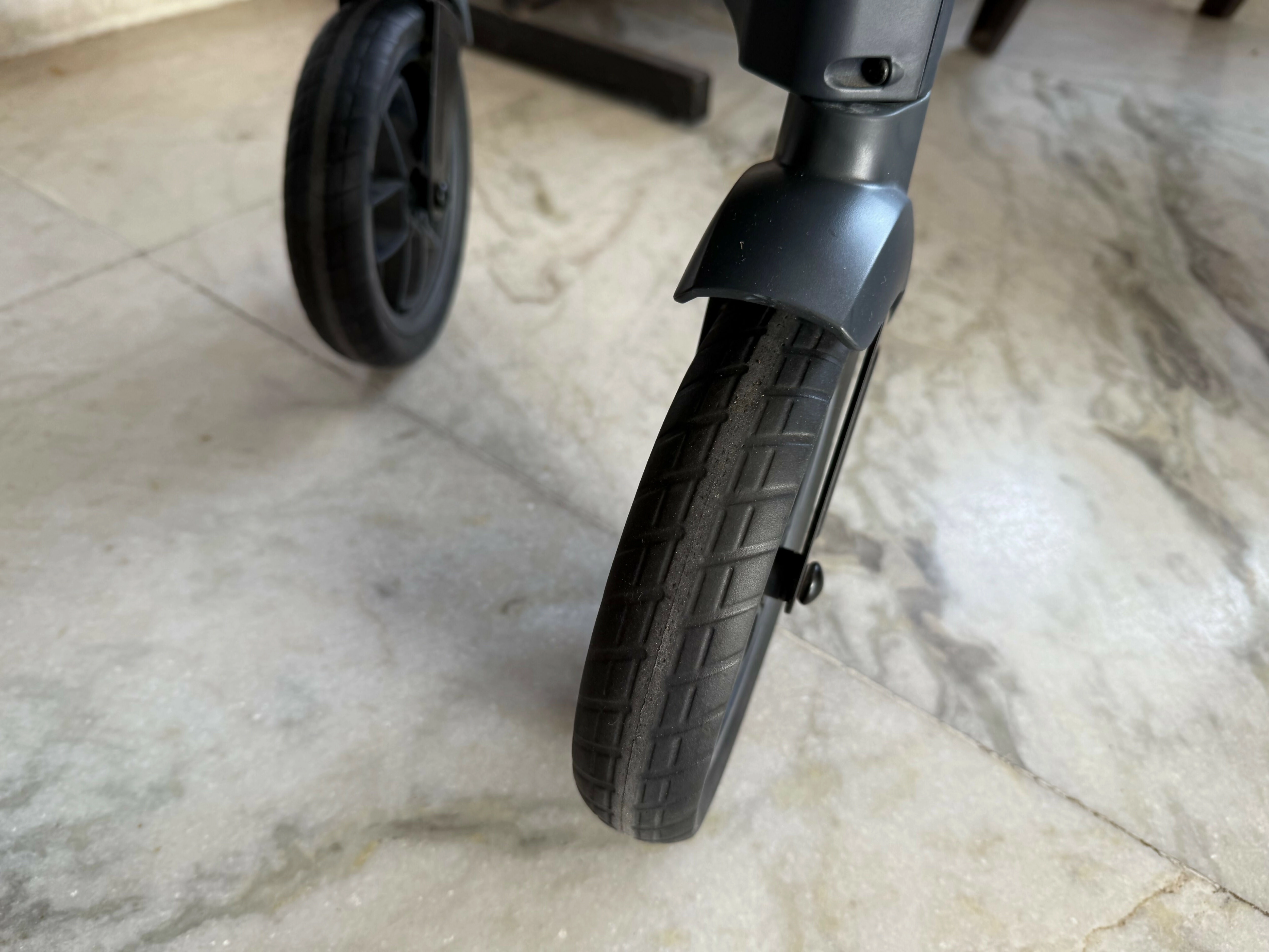 CHICCO BRAVO Quick Fold Baby Stroller/Pram