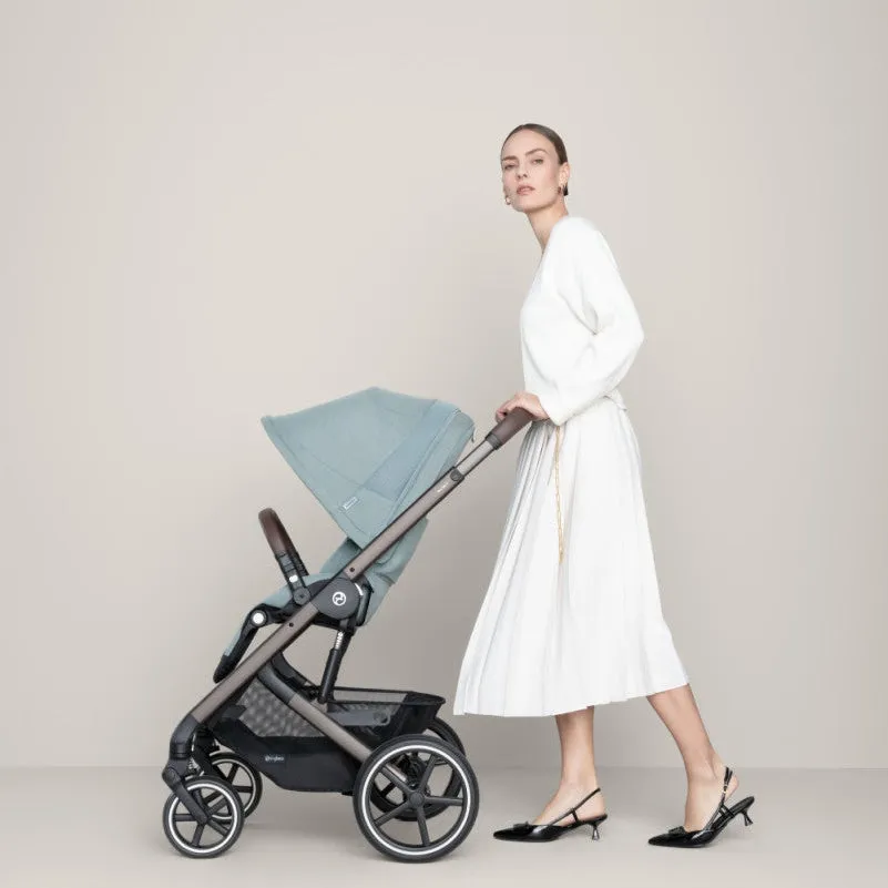 Cybex Balios S Lux 2   Cot Bundle Floor Model