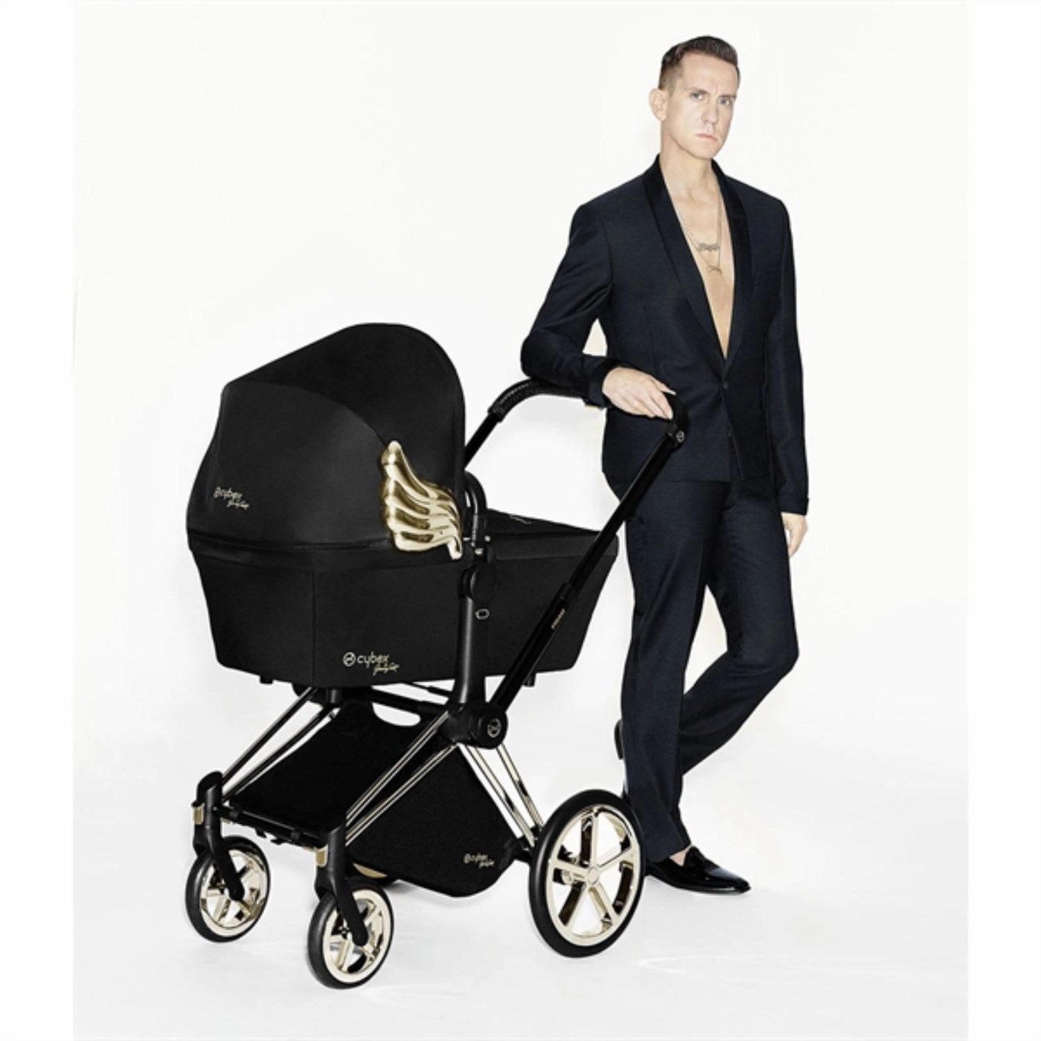 Cybex