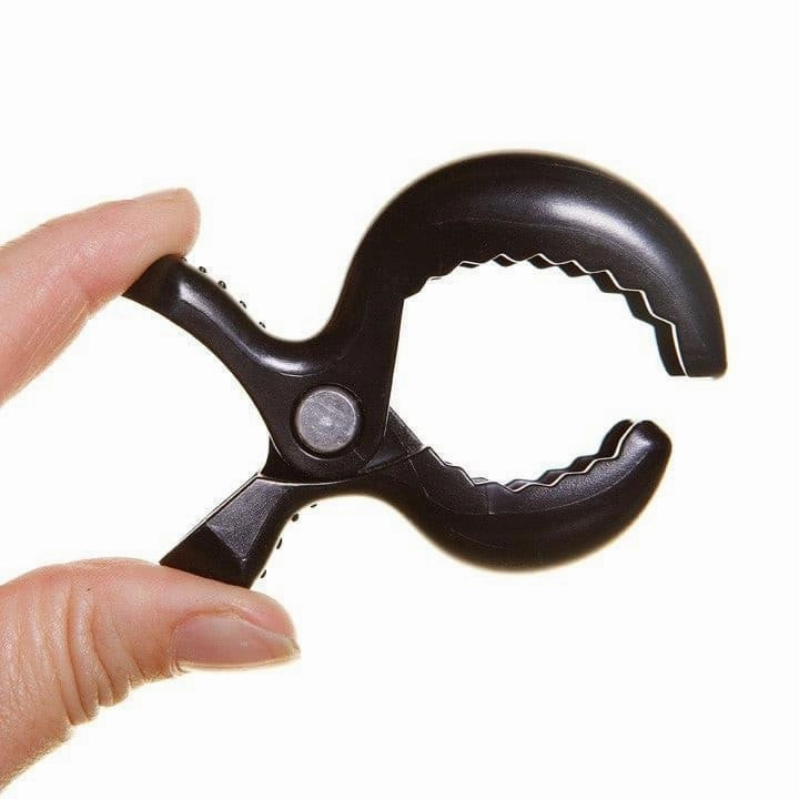 Dreambaby Strollerbuddy Stroller Clips 4 Pack