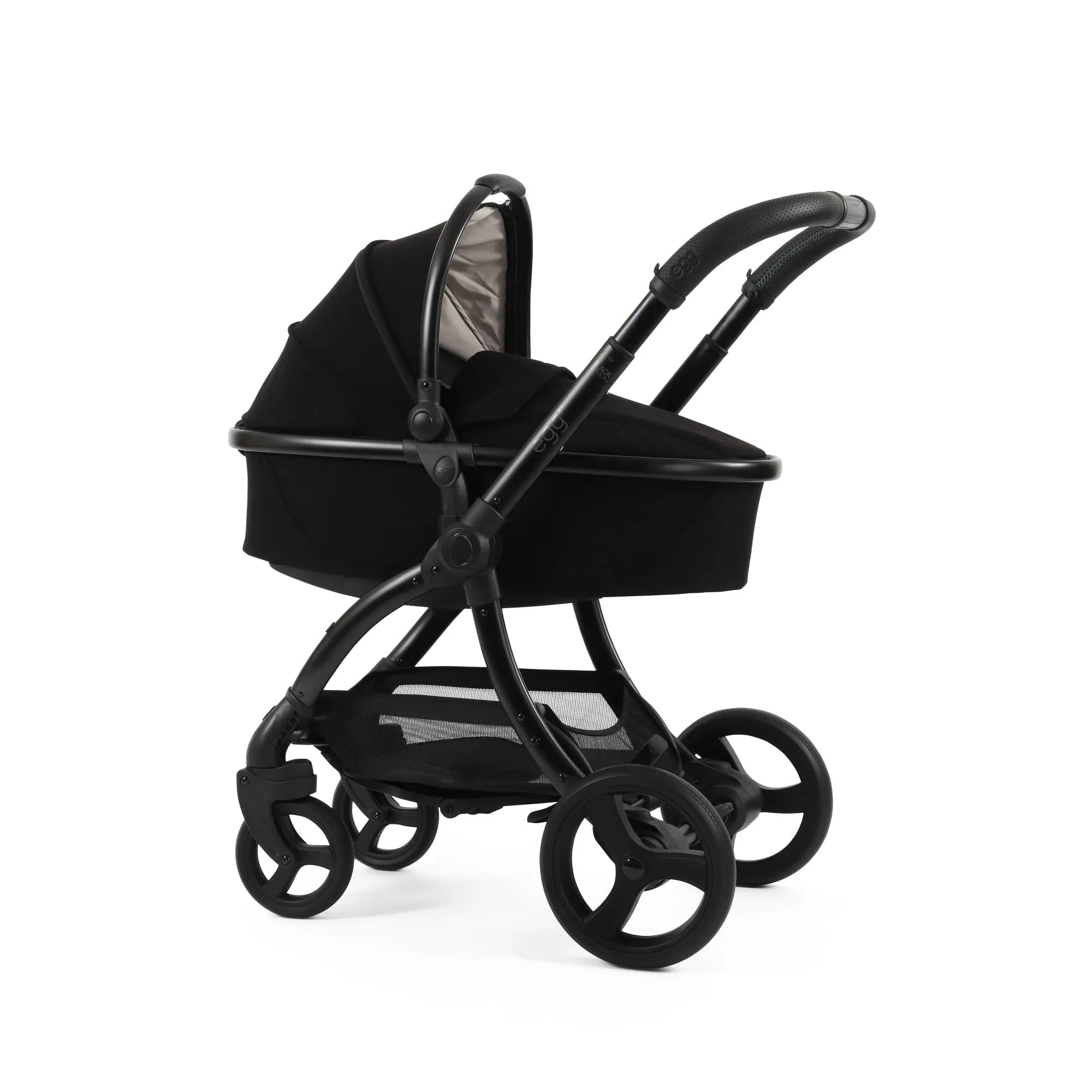 Egg 3 Luxury Cabriofix i-Size Travel System - Black Edition