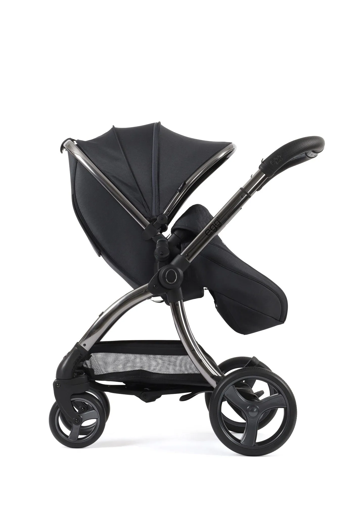 Egg 3 Luxury Shell i-Size Travel System - Carbonite (Ex-Display)