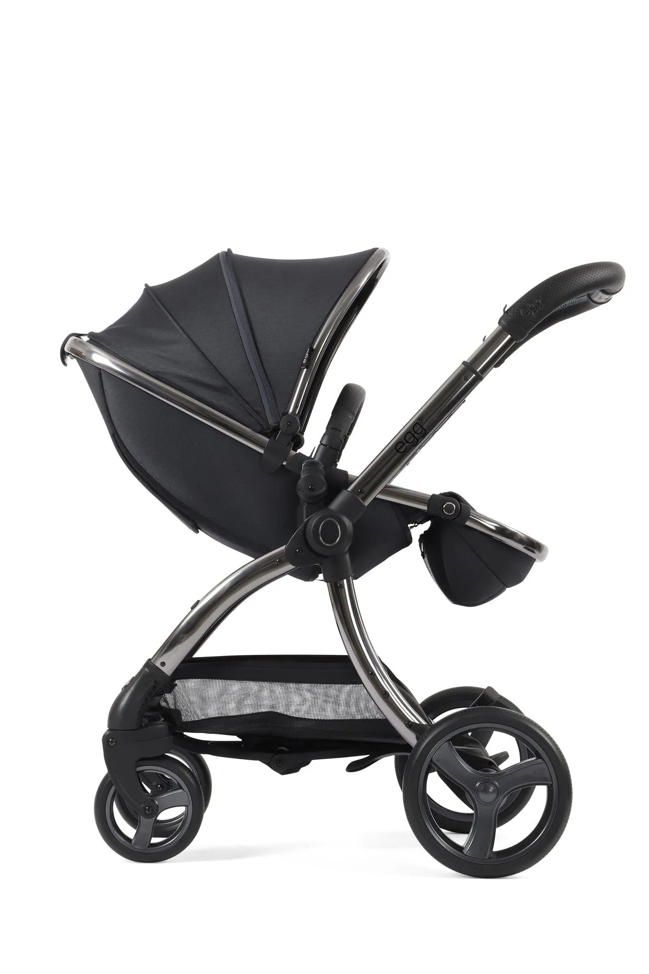 Egg 3 Luxury Shell i-Size Travel System - Carbonite (Ex-Display)
