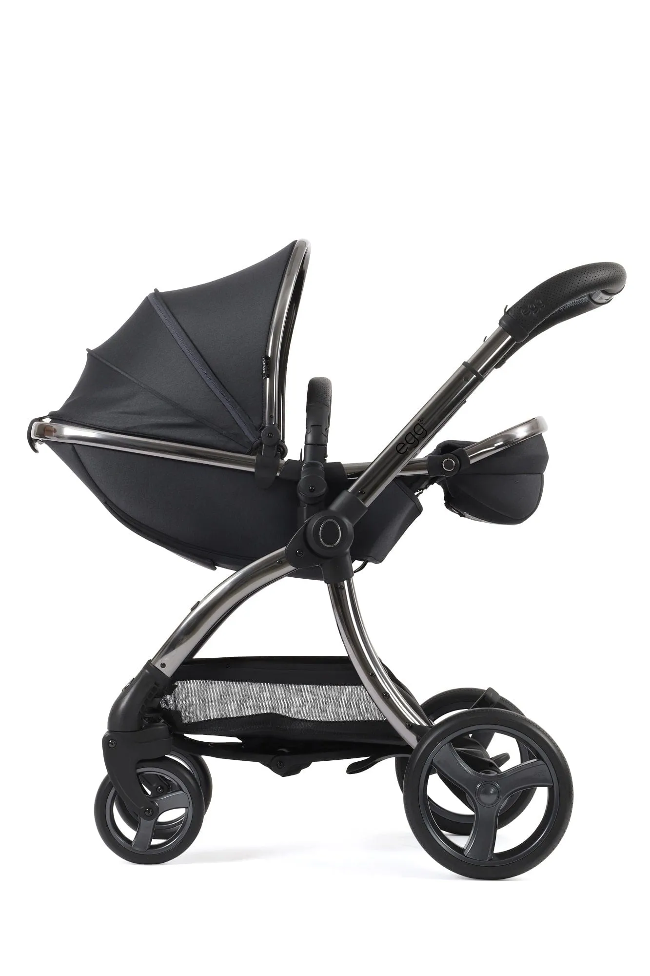 Egg 3 Luxury Shell i-Size Travel System - Carbonite (Ex-Display)