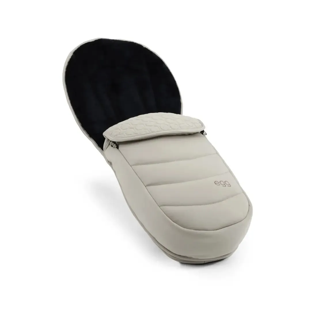 Egg3 Luxury Bundle Travel System - Cashmere