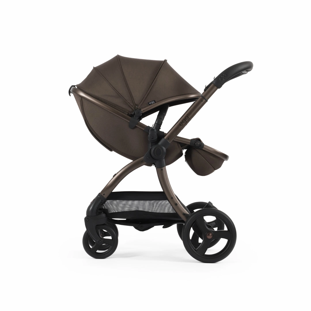 Egg3 Luxury Bundle Travel System - Chocolate Velvet