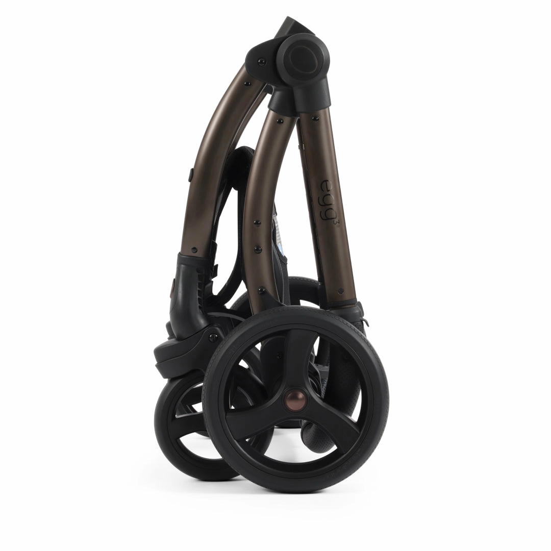 Egg3 Luxury Bundle Travel System - Chocolate Velvet