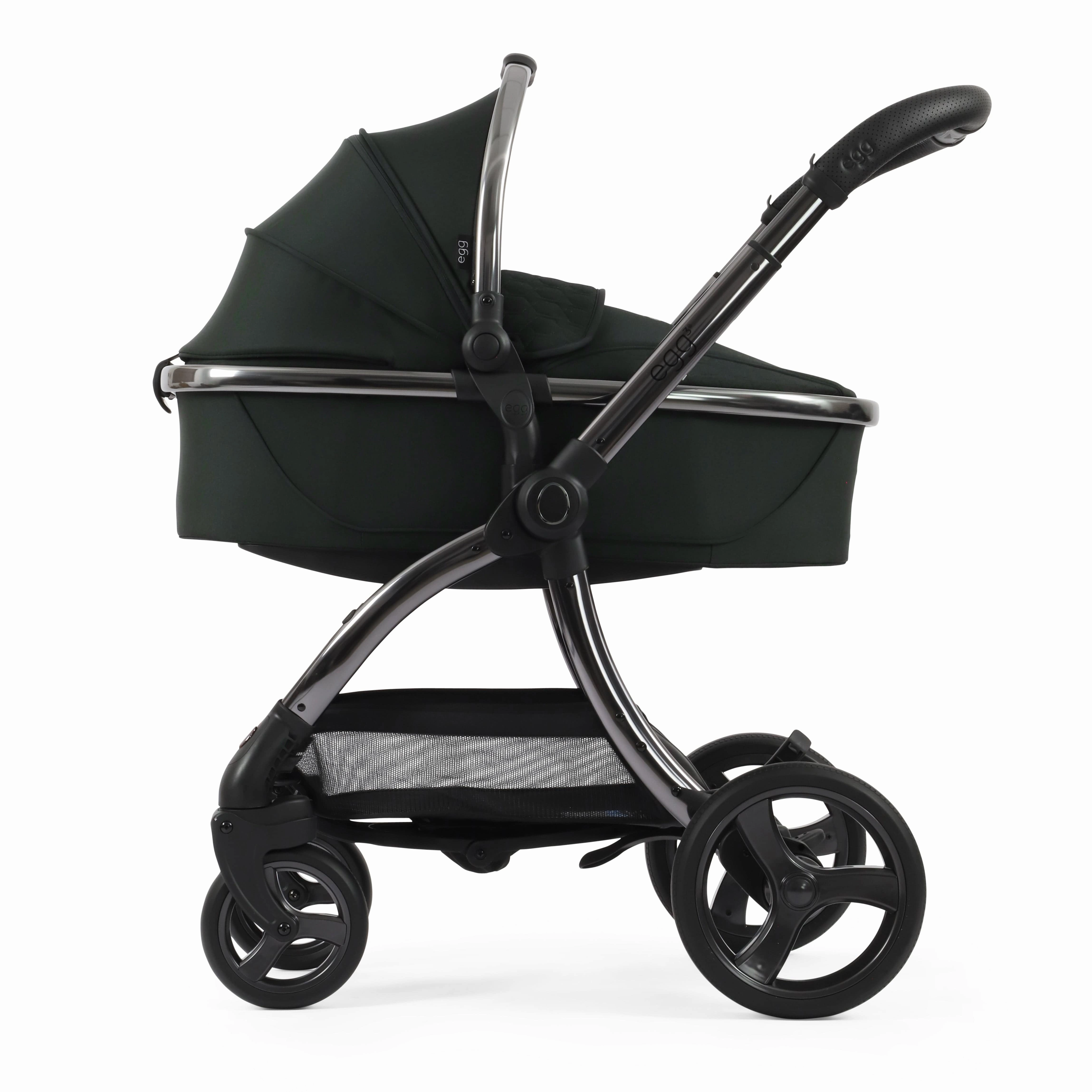 egg3 Pram Bundle Black Olive
