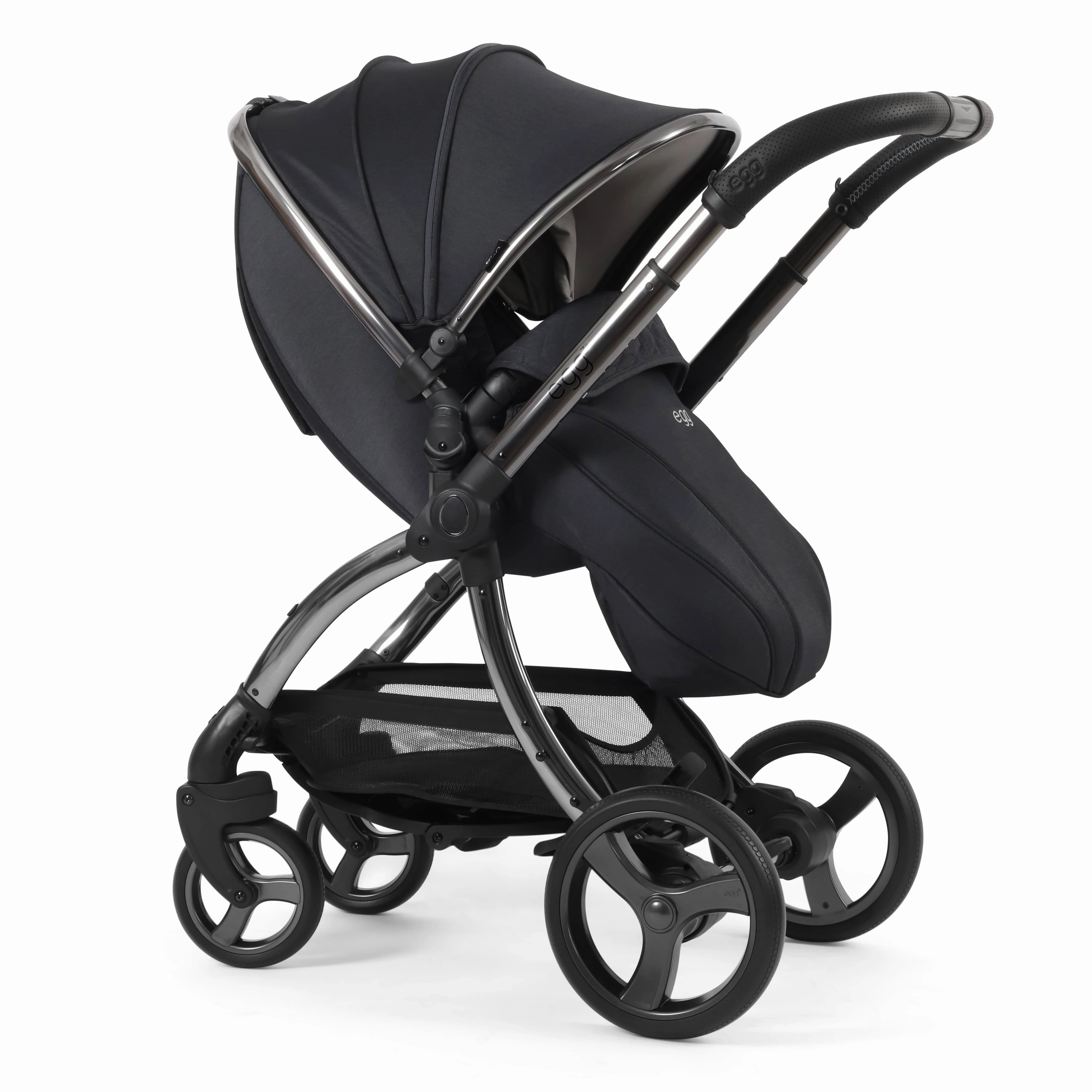 egg3 Pram Bundle Carbonite