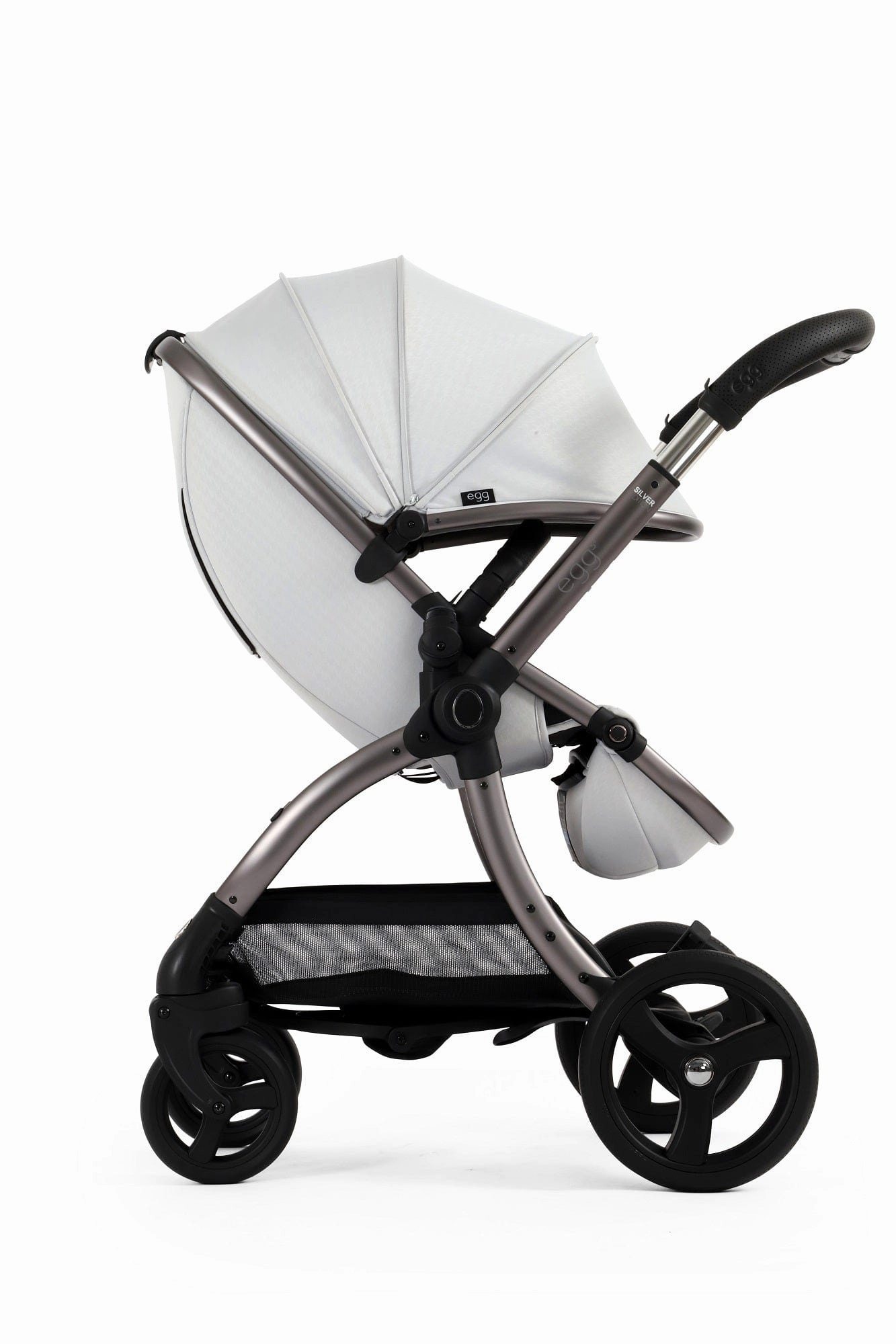 Egg 3 Luxury Cabriofix i-Size Travel System - Houndstooth Silver