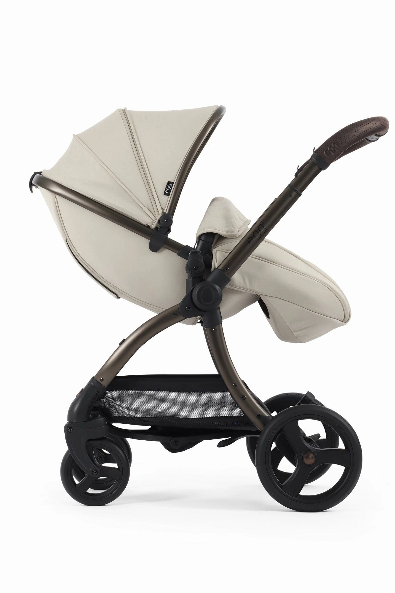 Egg 3 Luxury Cloud T i-Size Travel System - Cashmere