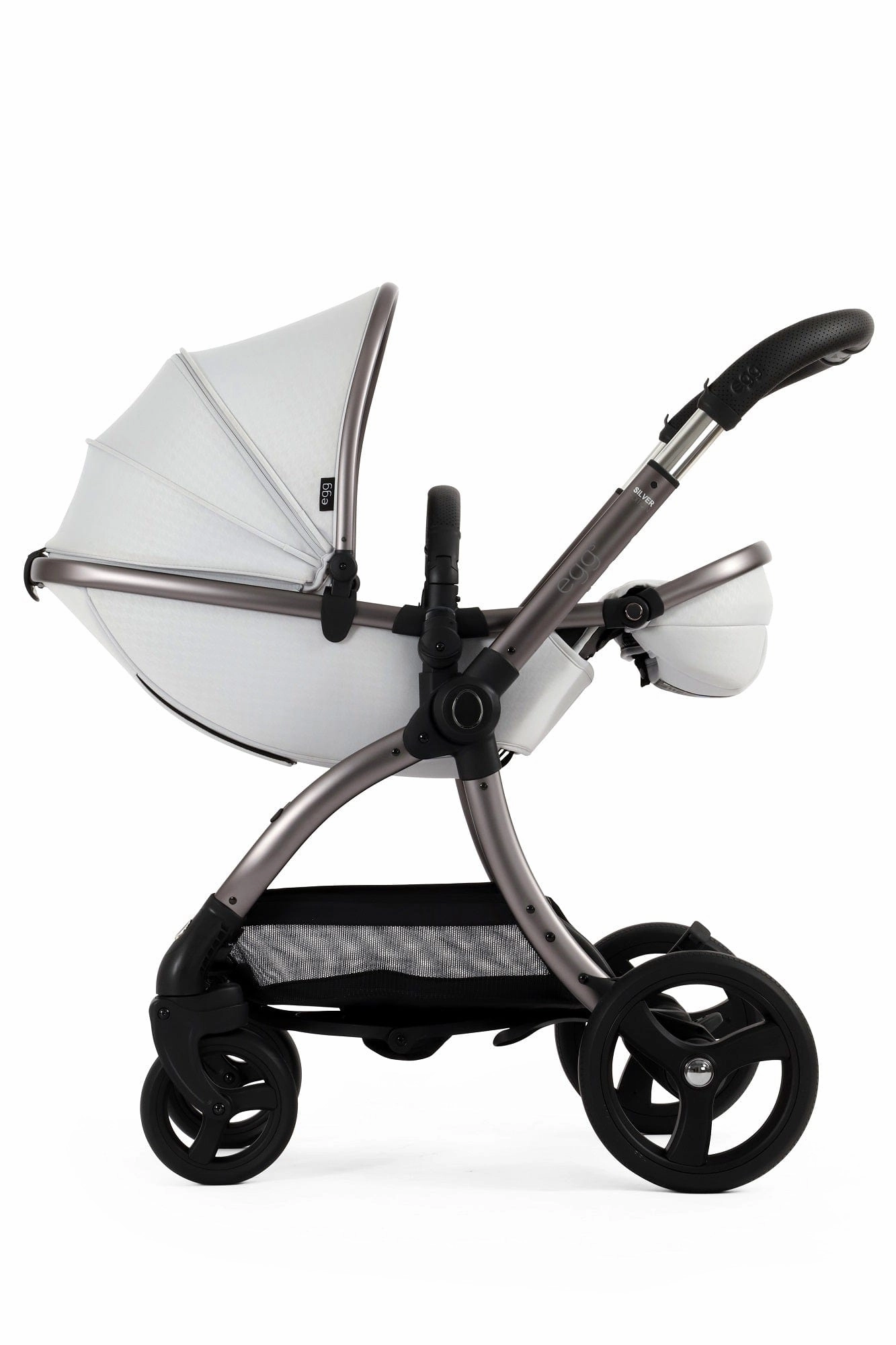 Egg 3 Luxury Cloud T i-Size Travel System - Houndstooth Silver