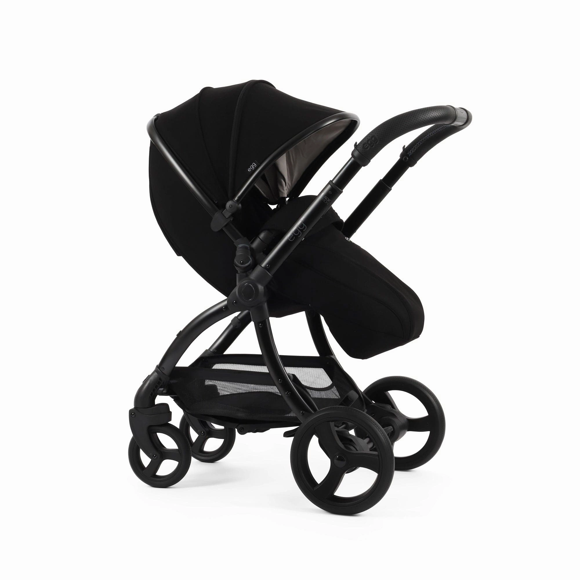 Egg 3 Luxury Pebble 360 PRO 2 Travel System - Black Edition