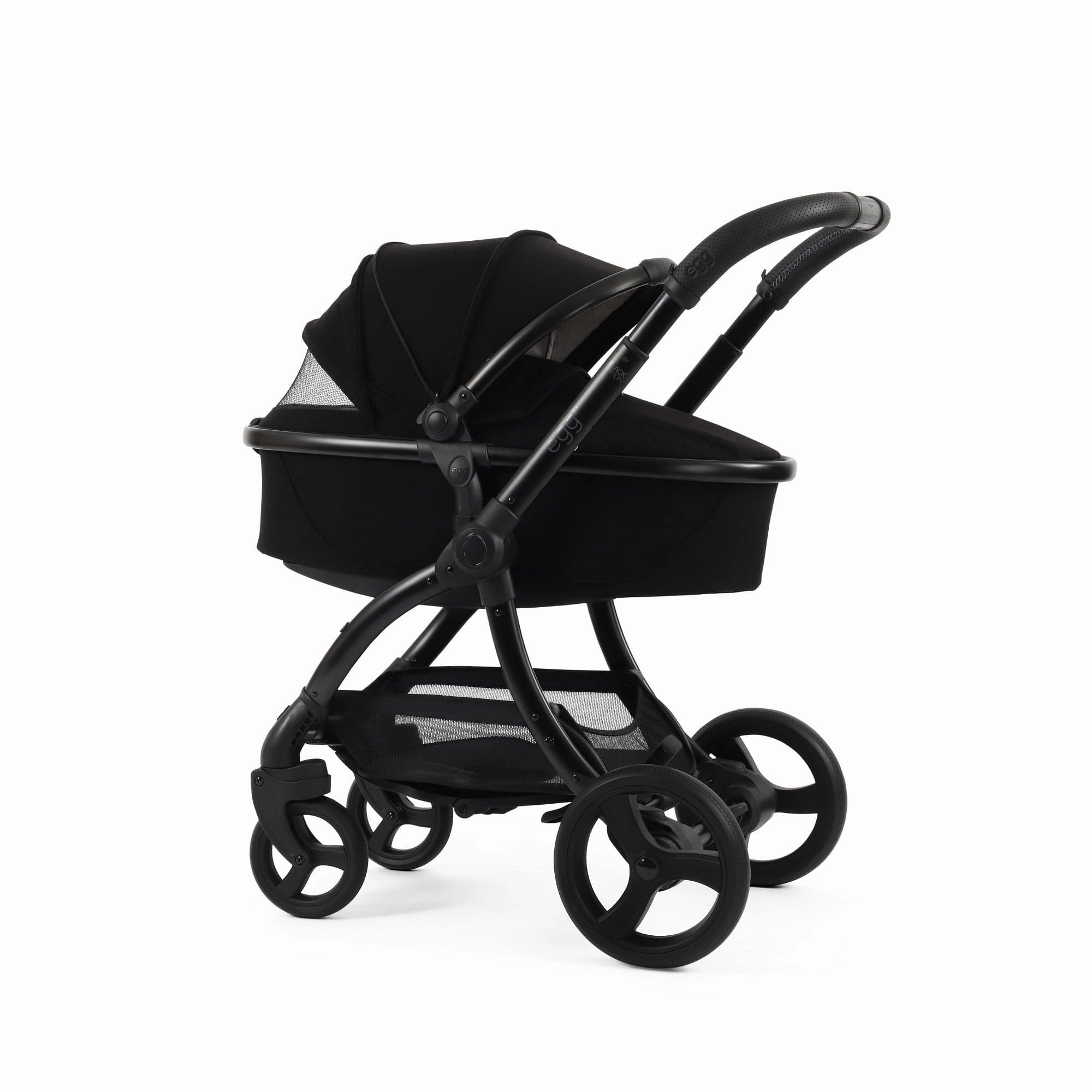 Egg 3 Luxury Pebble 360 PRO 2 Travel System - Black Edition