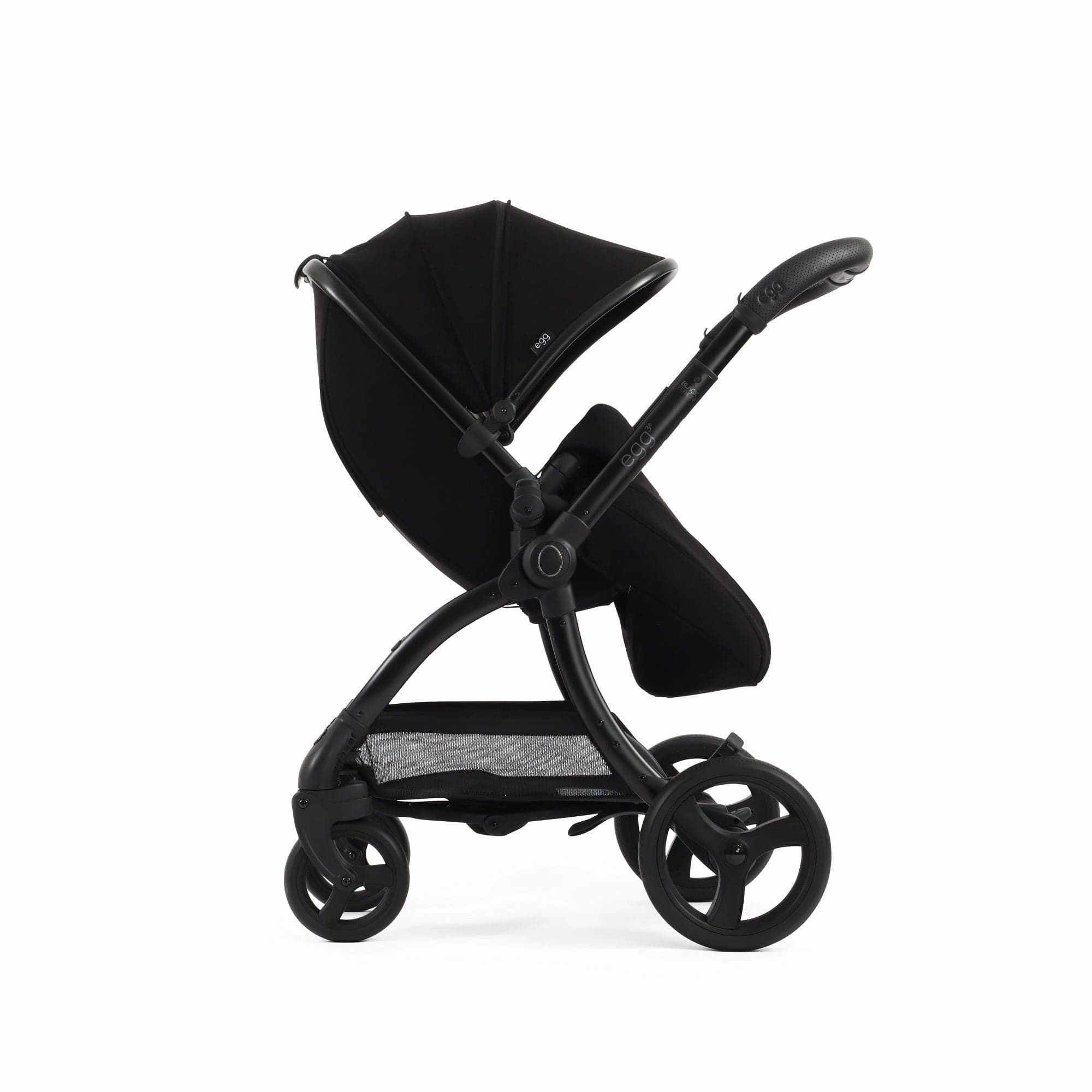 Egg 3 Luxury Pebble 360 PRO 2 Travel System - Black Edition