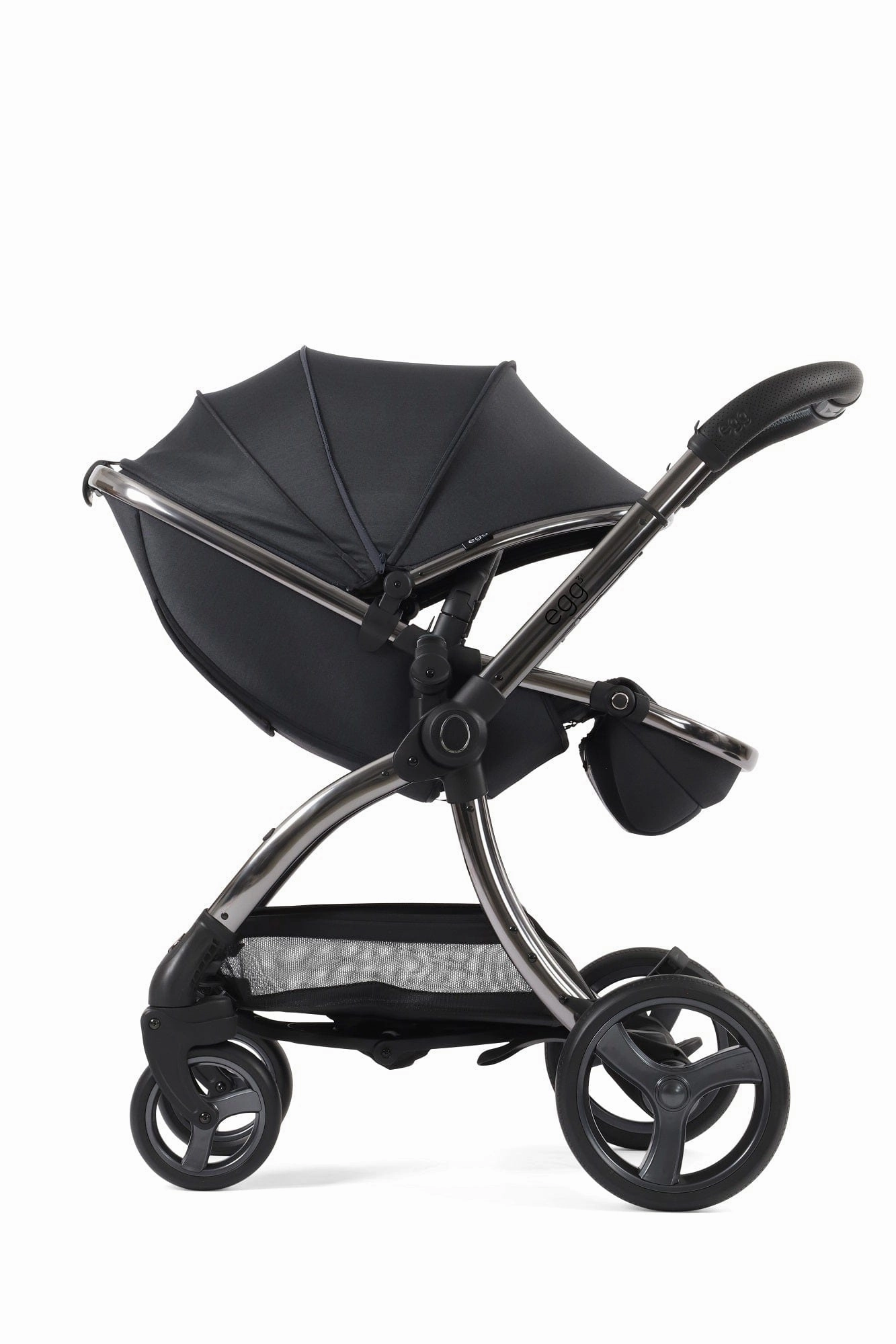 Egg 3 Luxury Pebble 360 PRO 2 Travel System - Carbonite