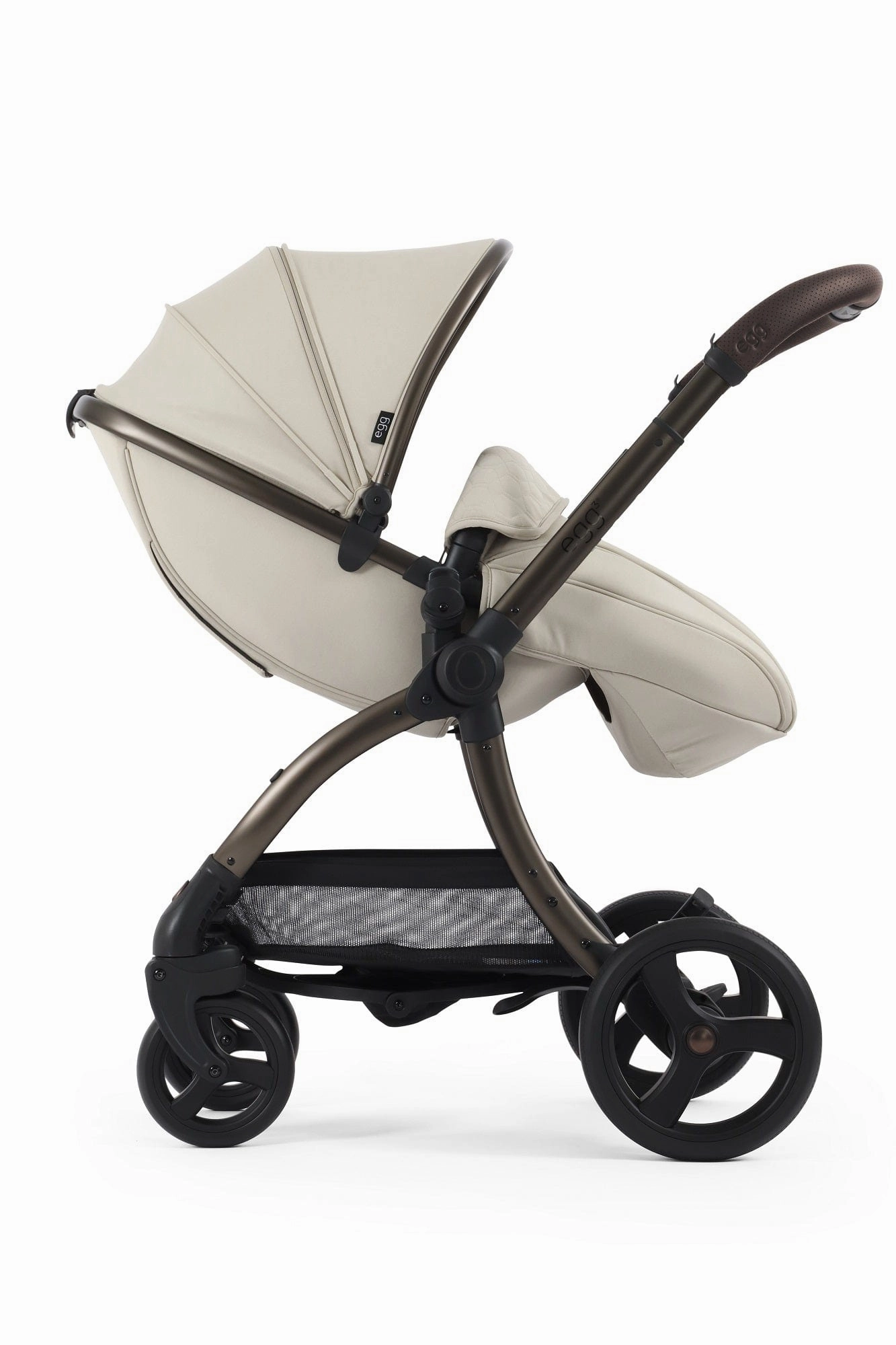 Egg 3 Luxury Pebble 360 PRO 2 Travel System - Cashmere