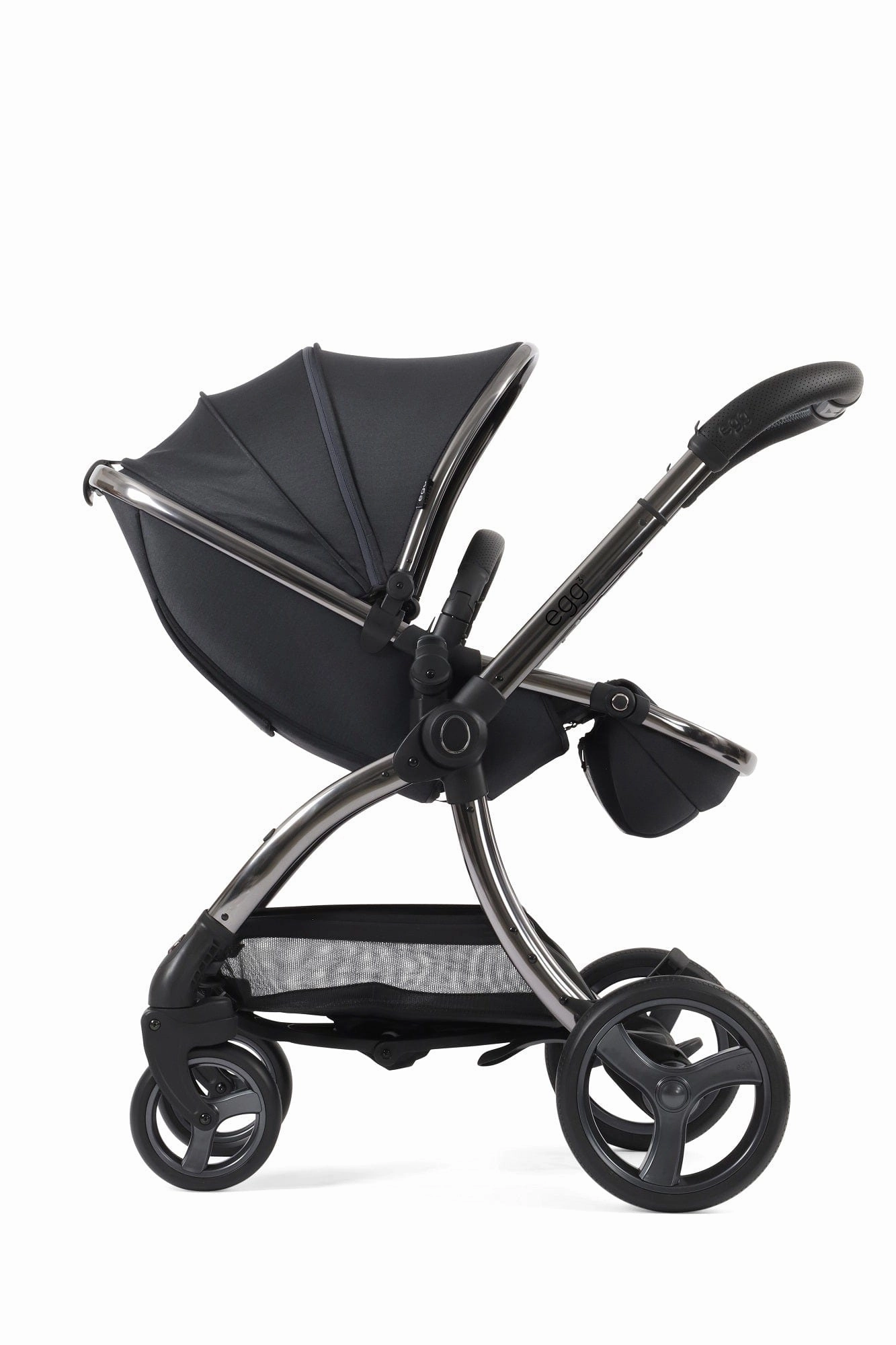 Egg 3 Luxury Shell i-Size Travel System - Carbonite (with FREE Mamaroo)