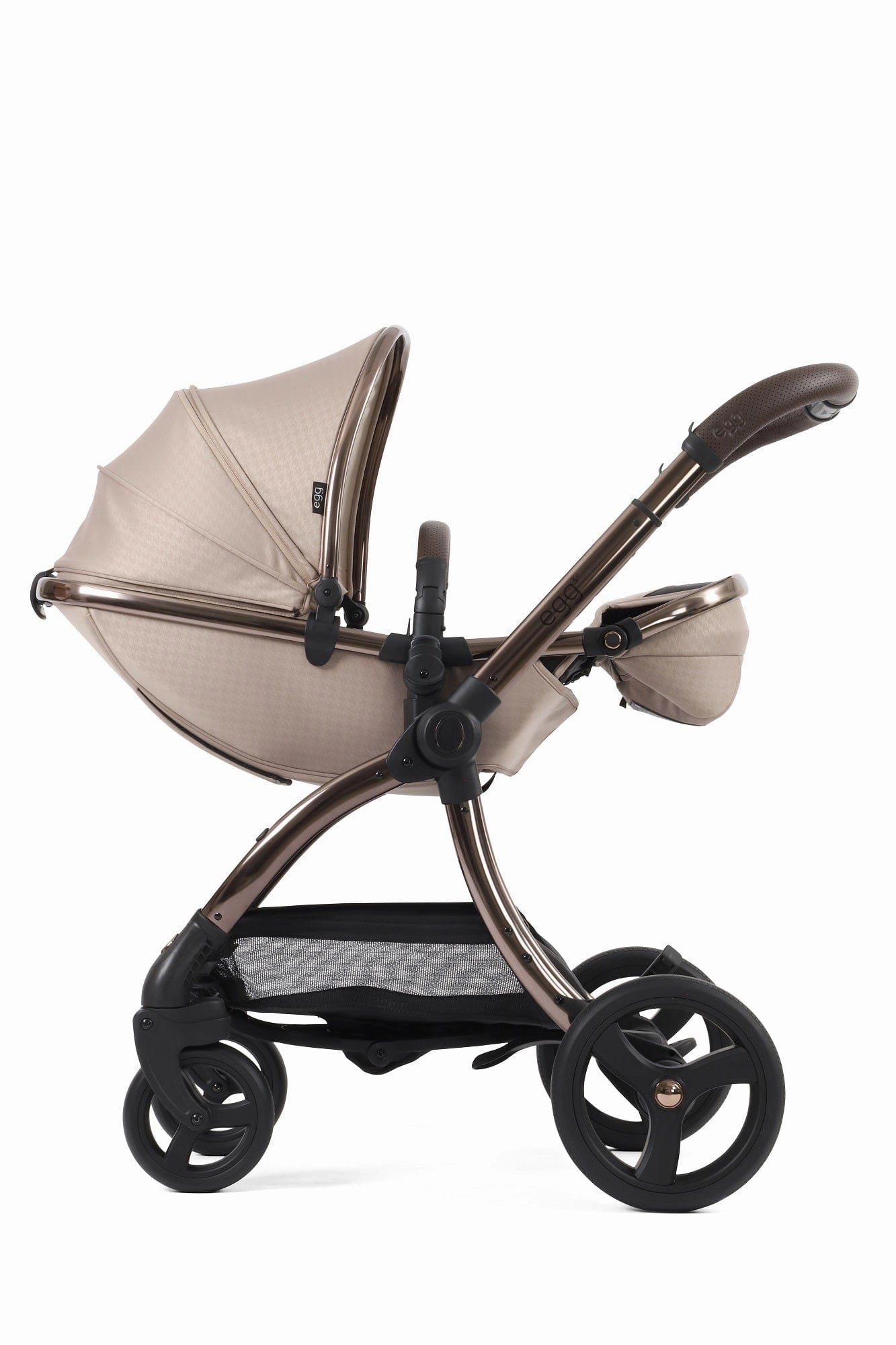 Egg 3 Luxury Shell i-Size Travel System - Houndstooth Almond (with FREE Mamaroo)