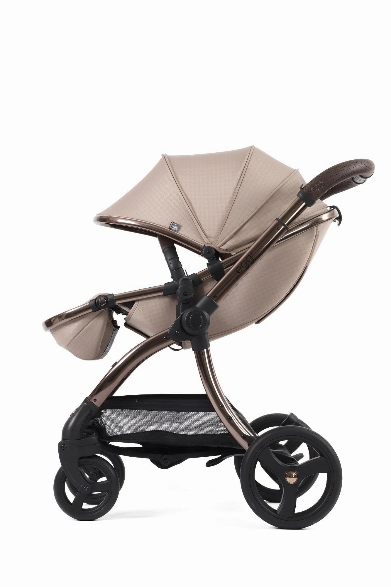 Egg 3 Luxury Shell i-Size Travel System - Houndstooth Almond (with FREE Mamaroo)