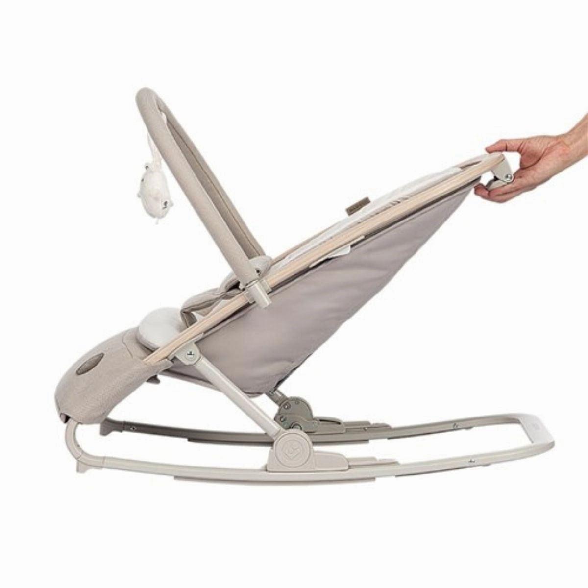 Egg 3 Premium Travel System Bundle in Feather, With Car Seat & Base