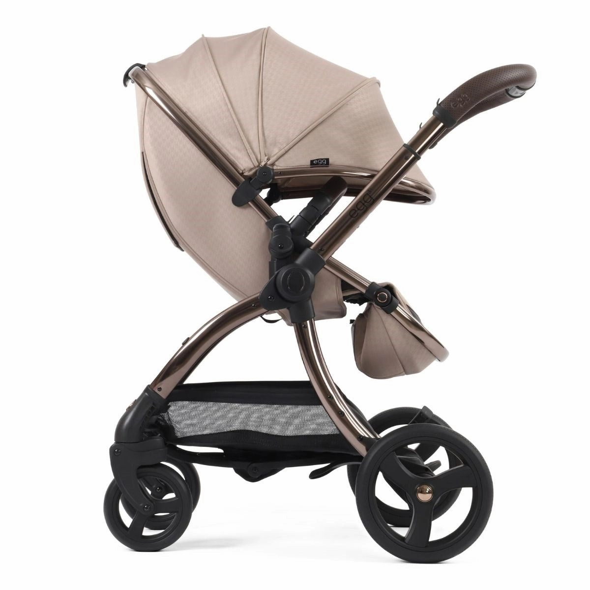 Egg 3 Premium Travel System Bundle in SE Houndstooth Almond, With Car Seat & Base.