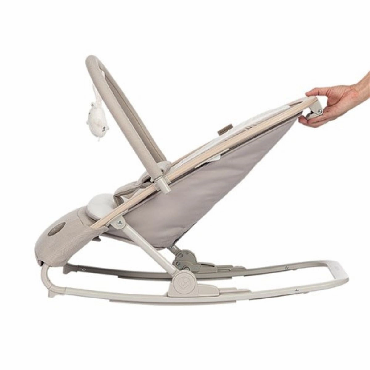 Egg 3 Premium Travel System Bundle in SE Houndstooth Almond, With Car Seat & Base.