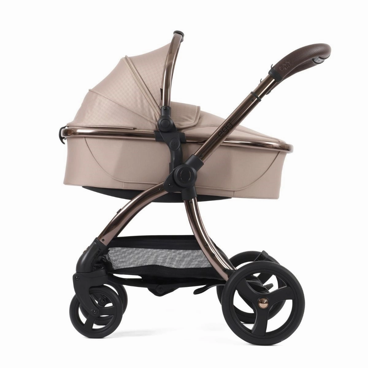 Egg 3 Premium Travel System Bundle in SE Houndstooth Almond, With Car Seat & Base.