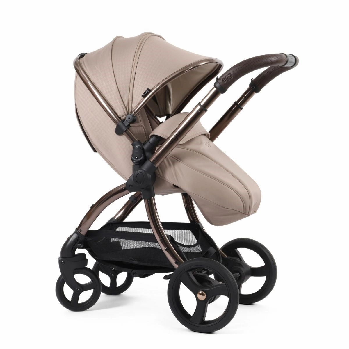 Egg 3 Premium Travel System Bundle in SE Houndstooth Almond, With Car Seat & Base.