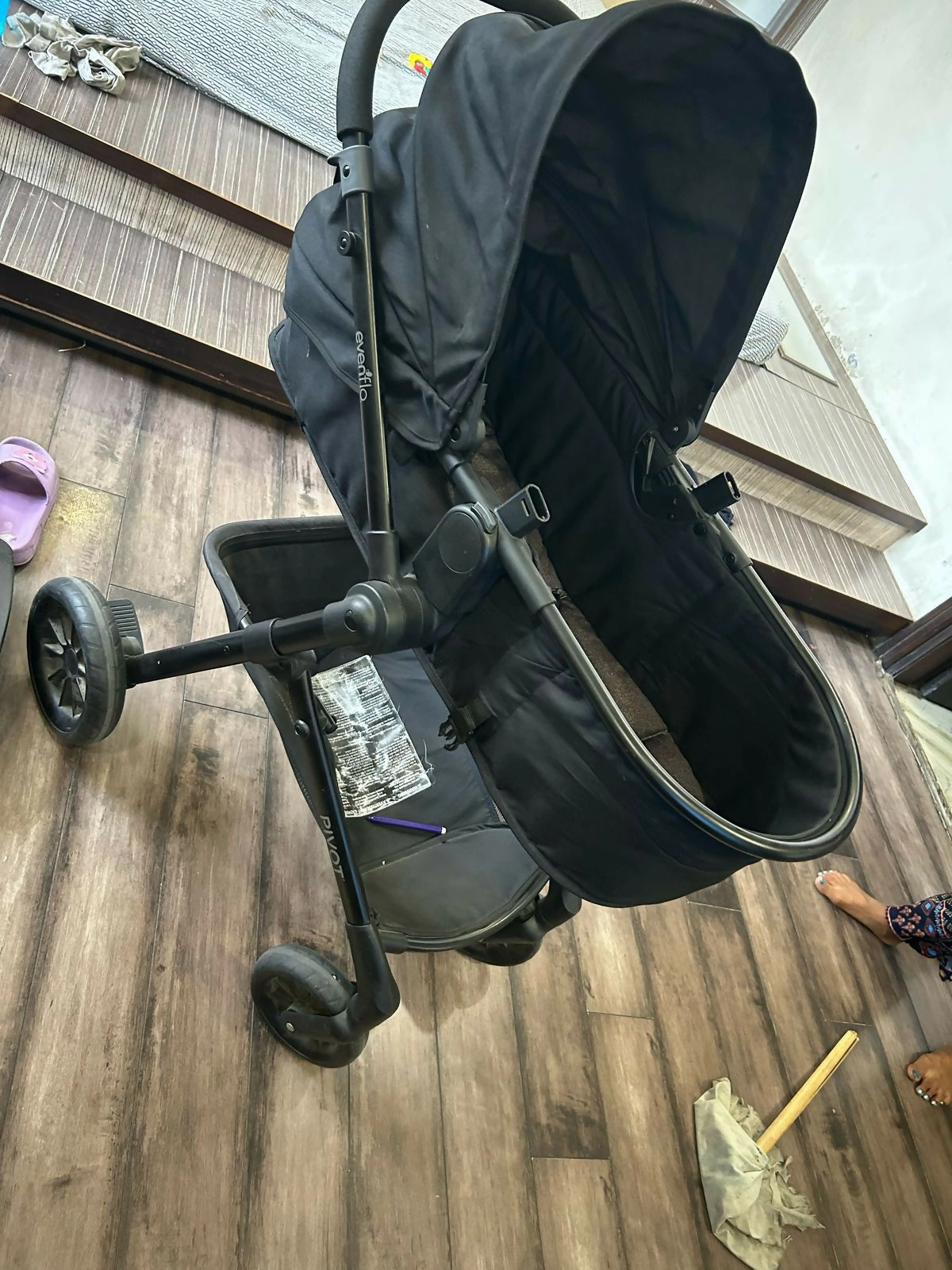 EVENFLO Travel System - Stroller/Pram and Car Seat