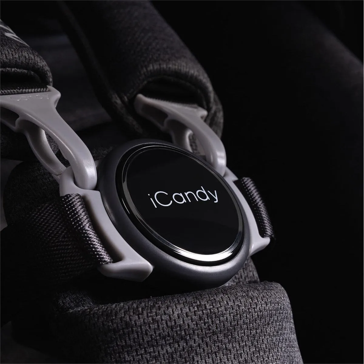 iCandy Peach 7 All-Terrain Complete Bundle   Maxi Cosi Cabriofix iSize Car Seat & Isofix Base - Storm Grey
