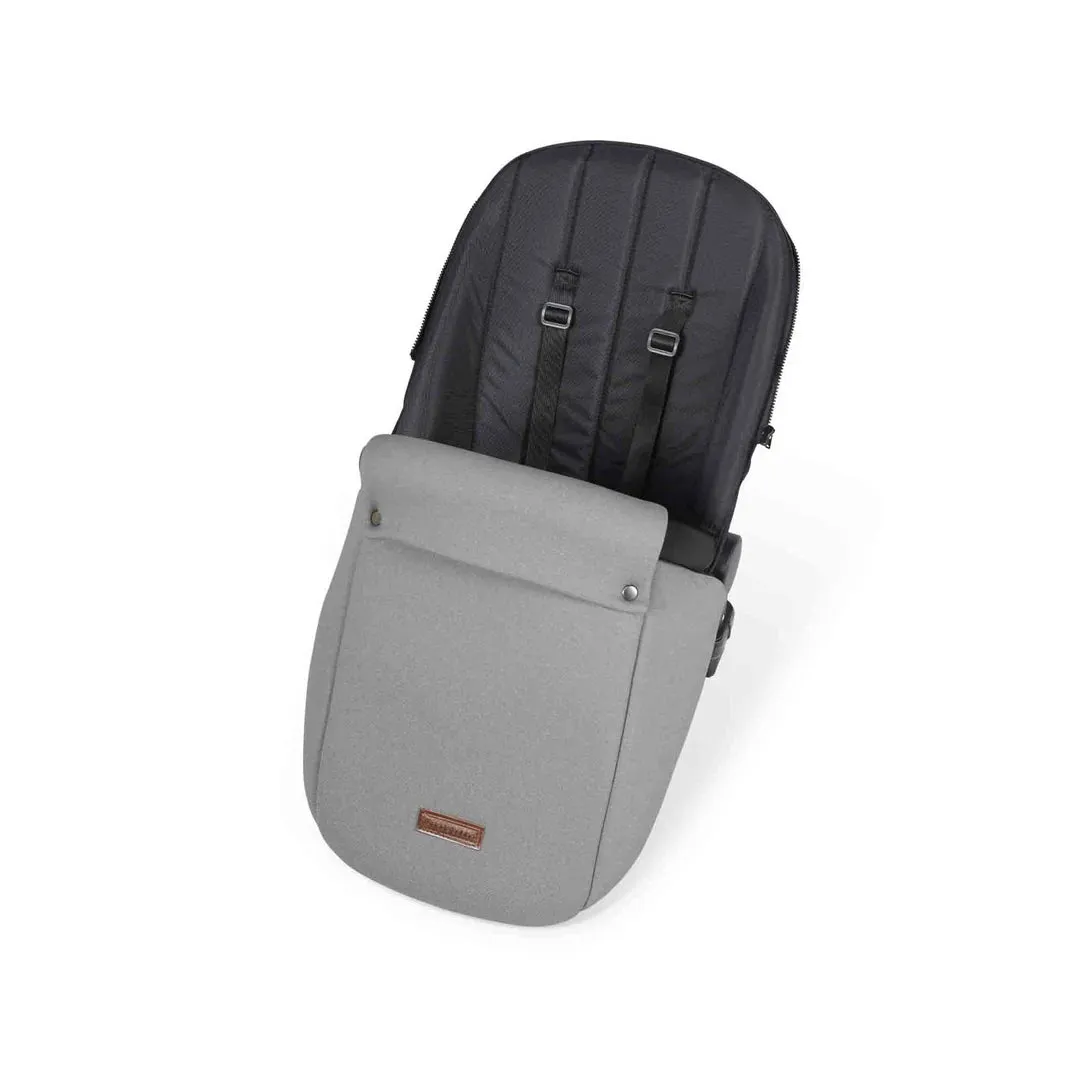 Ickle Bubba Stomp Luxe 12 Piece Travel System with i-Size Cirrus Car Seat & ISOFIX Base  - Pearl Grey