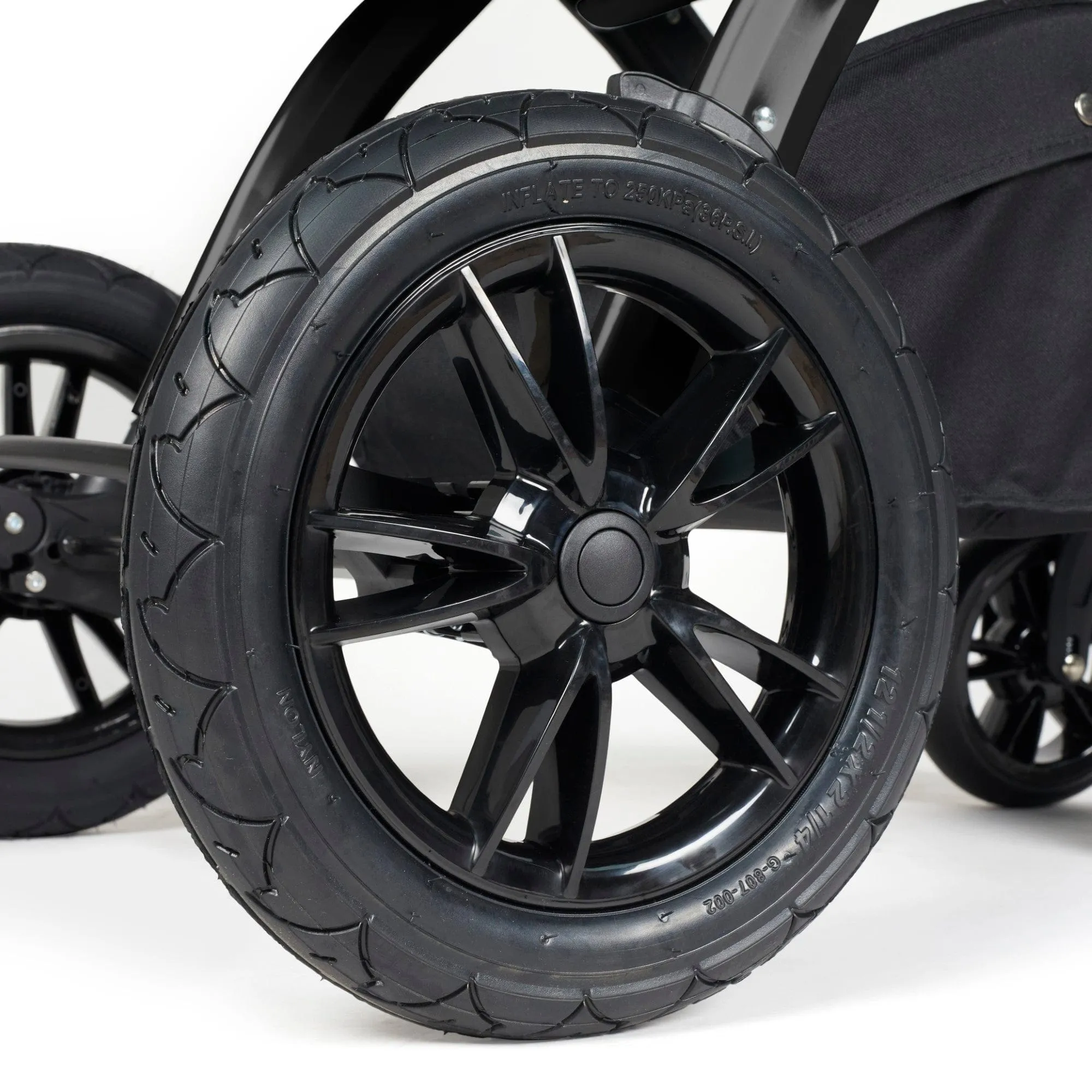 Ickle Bubba Stomp Luxe 2 in 1 Pushchair - Black / Desert / Tan