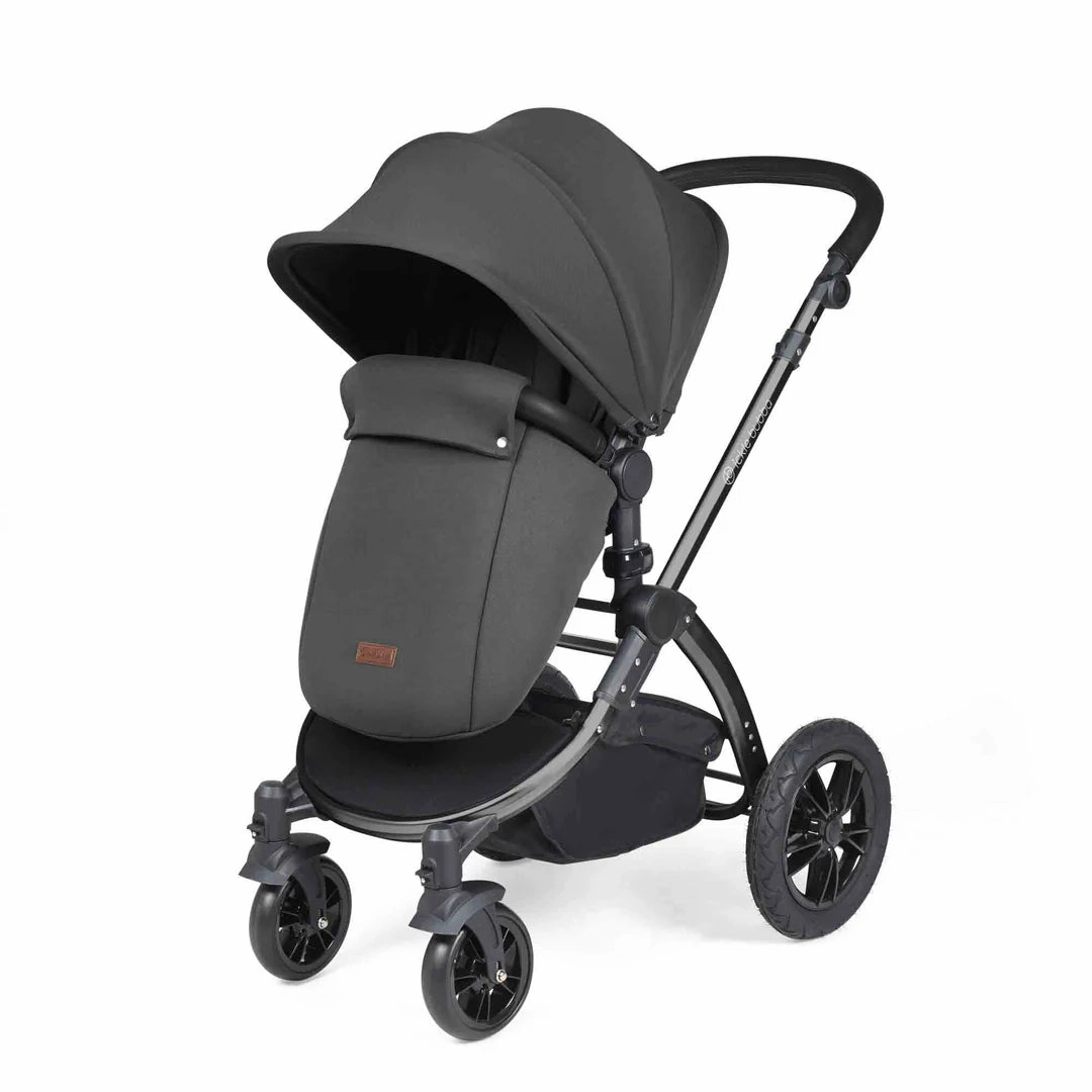 Ickle Bubba Stomp Luxe 12 Piece Travel System with i-Size Cirrus Car Seat & ISOFIX Base  - Charcoal Grey