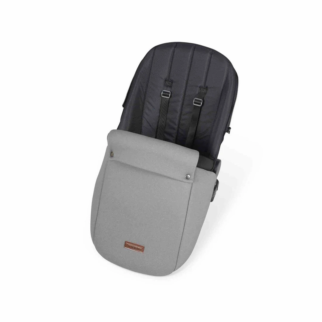 Ickle Bubba Stomp Luxe 12 Piece Travel System with i-Size Cirrus Car Seat & ISOFIX Base  - Pearl Grey