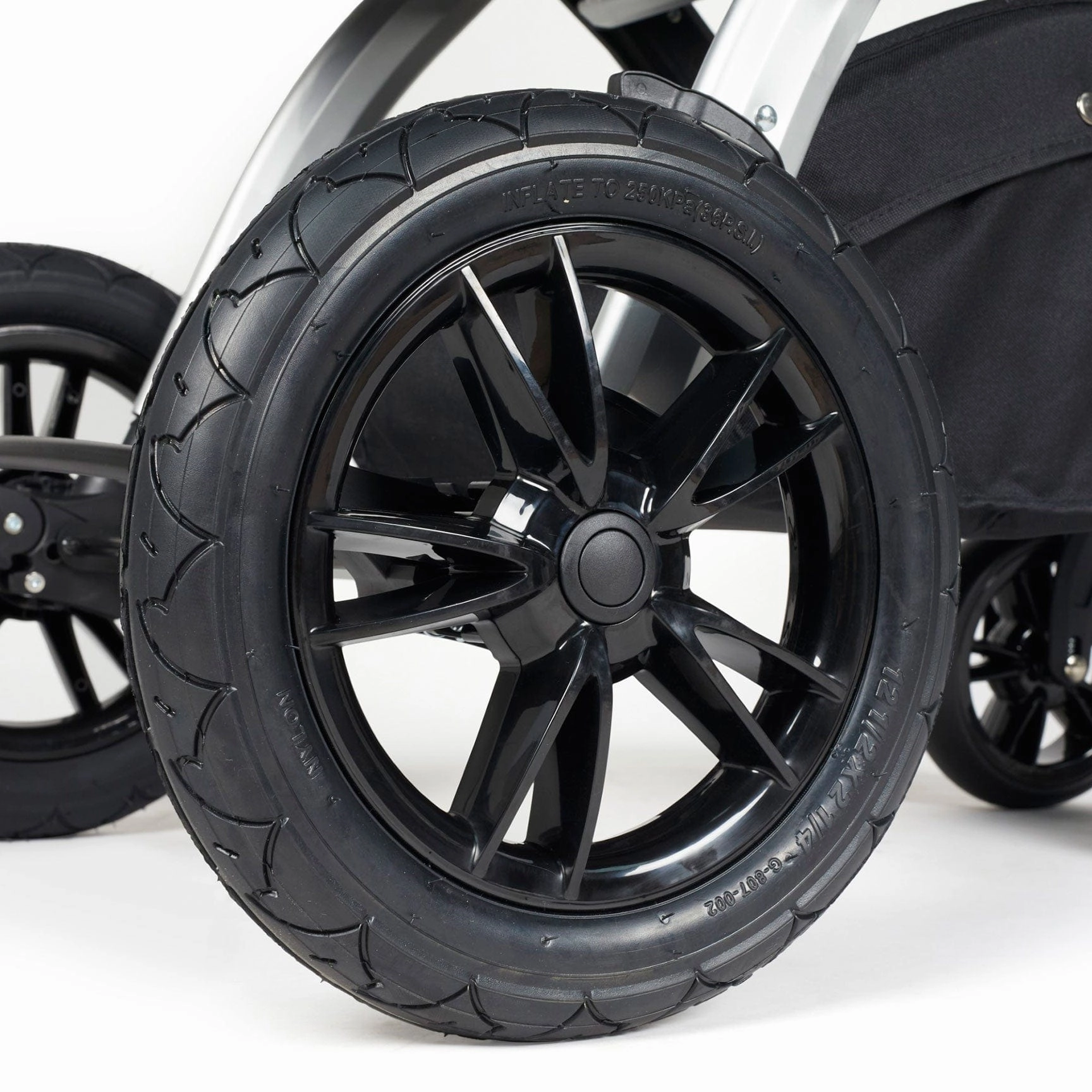 Ickle Bubba Stomp Luxe 2 in 1 Premium Pram - Silver/Charcoal Grey/Tan