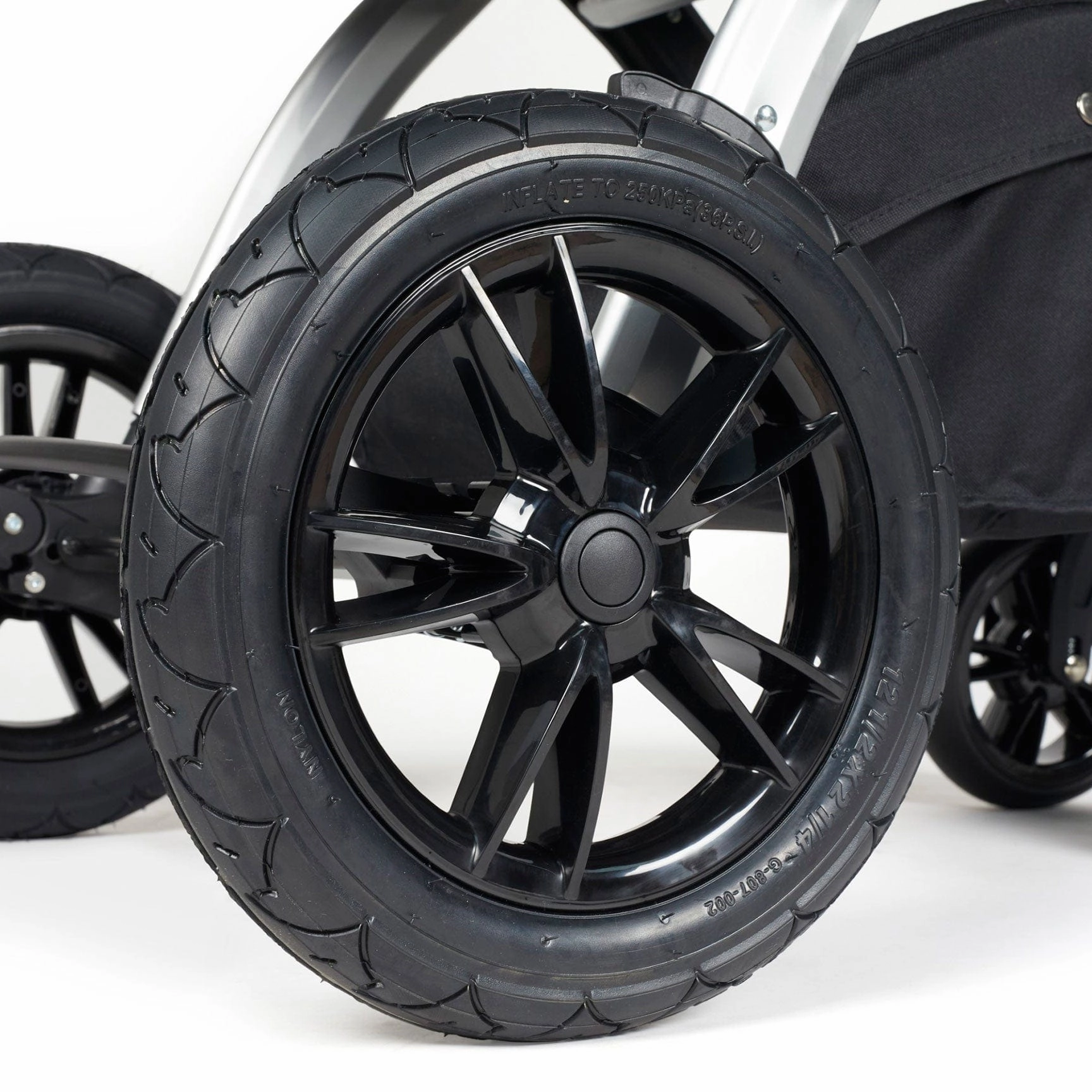 Ickle Bubba Stomp Luxe 2 in 1 Premium Pram - Silver/Midnight/Tan
